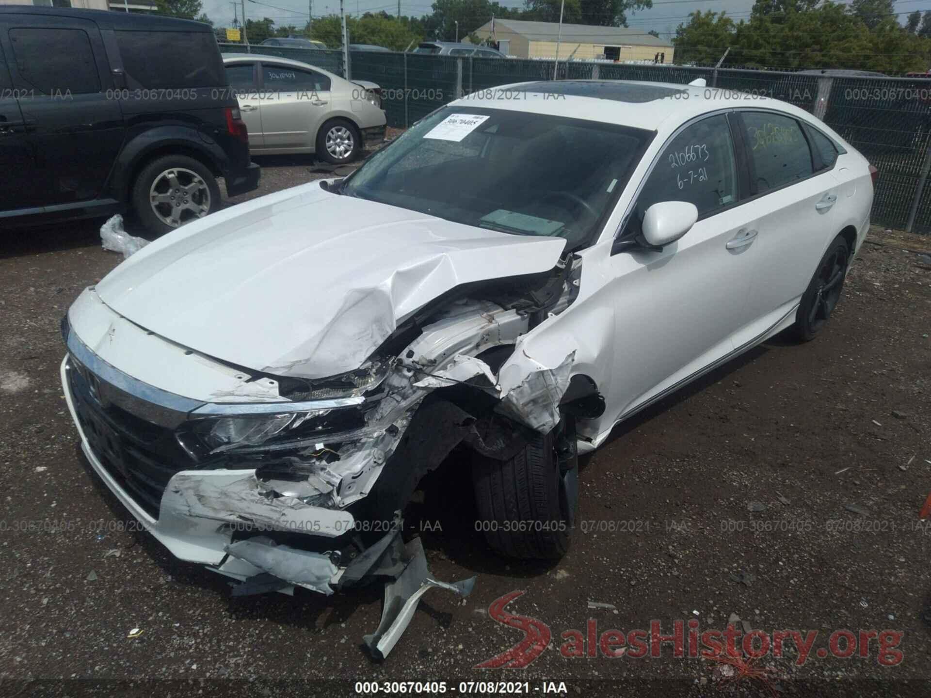 1HGCV2F94JA041535 2018 HONDA ACCORD SEDAN