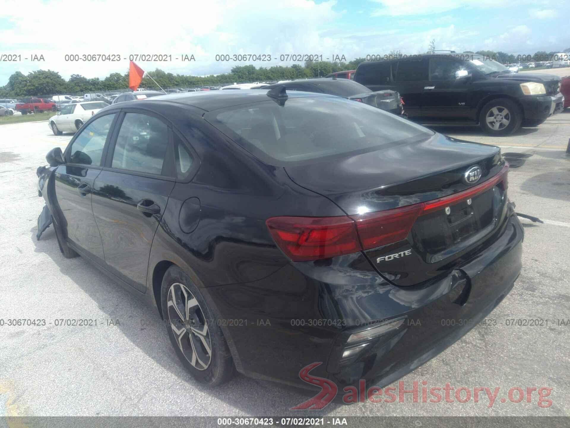 3KPF24AD9LE233528 2020 KIA FORTE