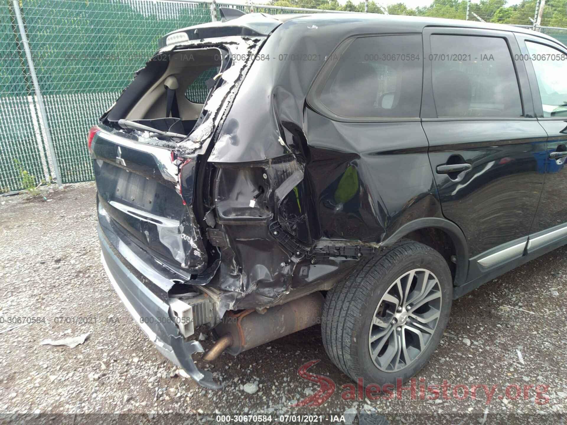 JA4AZ3A33HZ035900 2017 MITSUBISHI OUTLANDER