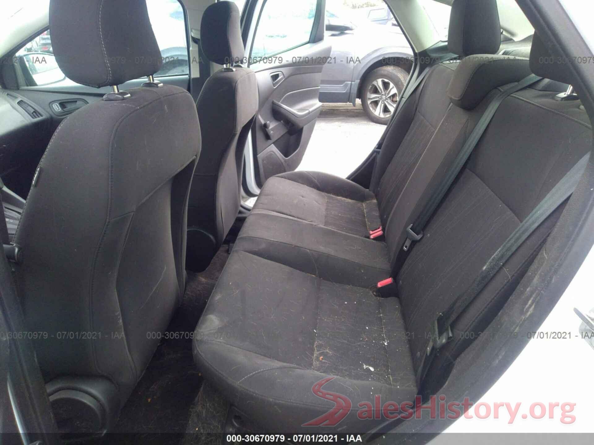 1FADP3E28GL331173 2016 FORD FOCUS