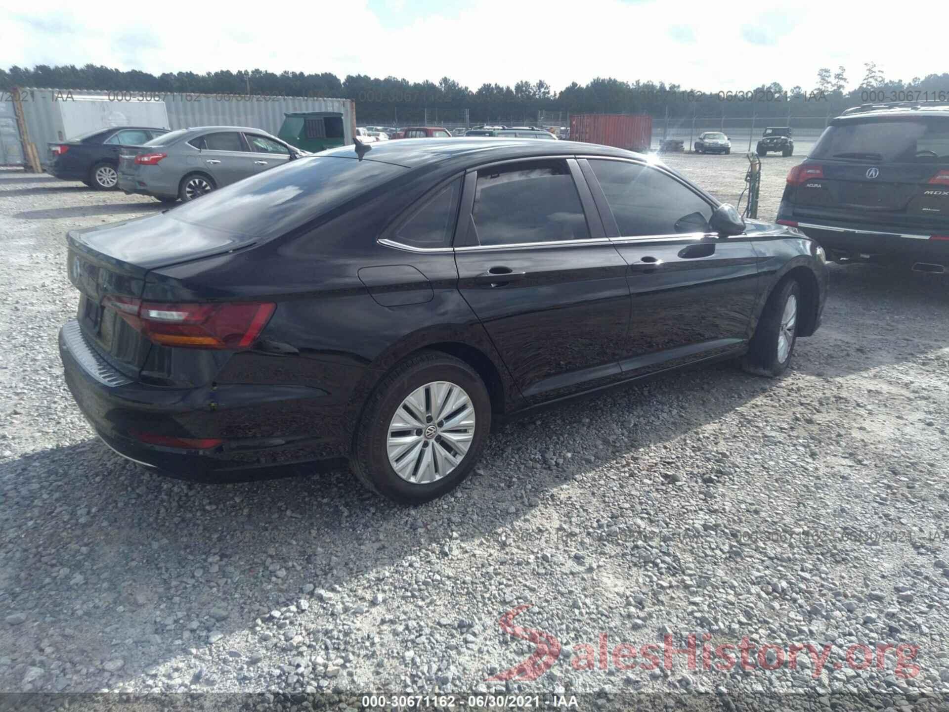 3VWCB7BU2KM242558 2019 VOLKSWAGEN JETTA