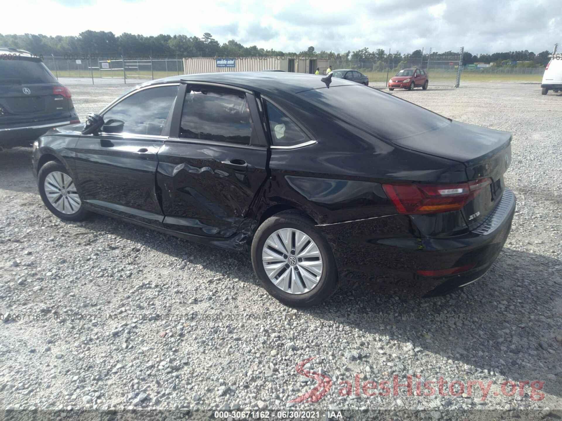 3VWCB7BU2KM242558 2019 VOLKSWAGEN JETTA