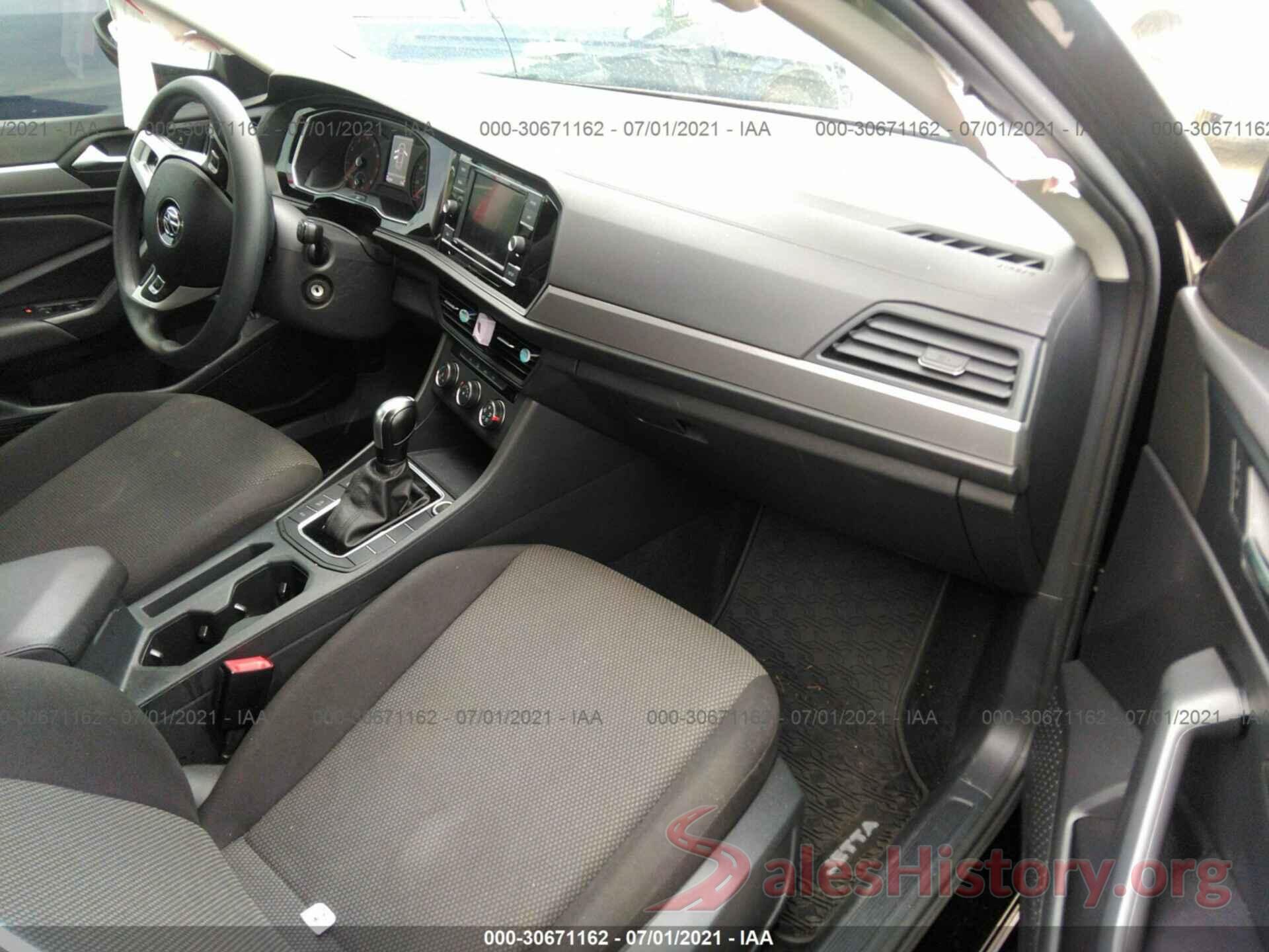 3VWCB7BU2KM242558 2019 VOLKSWAGEN JETTA