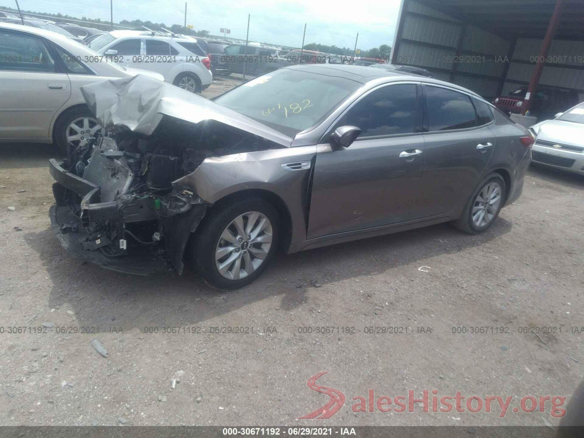 5XXGU4L3XHG145038 2017 KIA OPTIMA