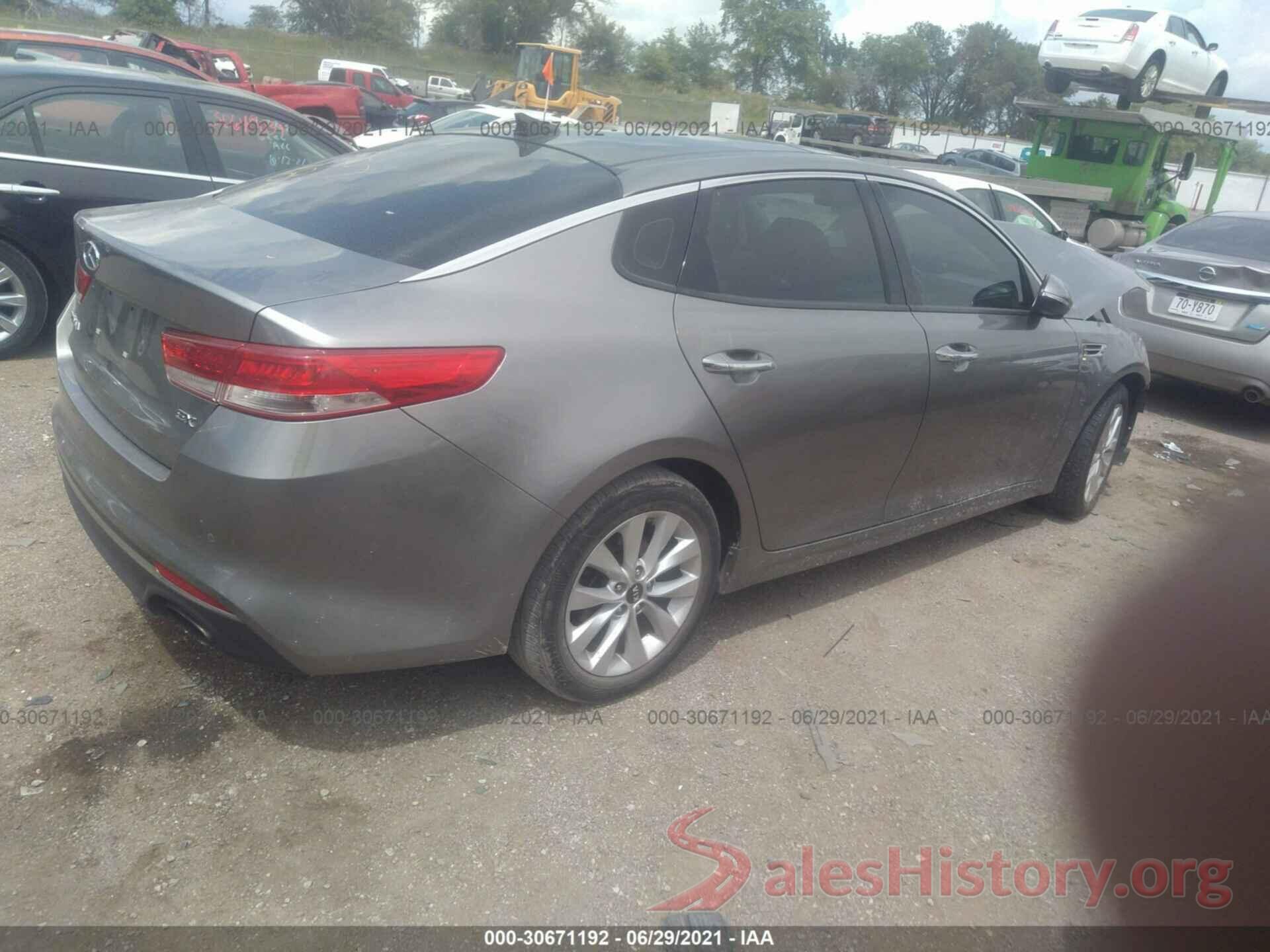 5XXGU4L3XHG145038 2017 KIA OPTIMA