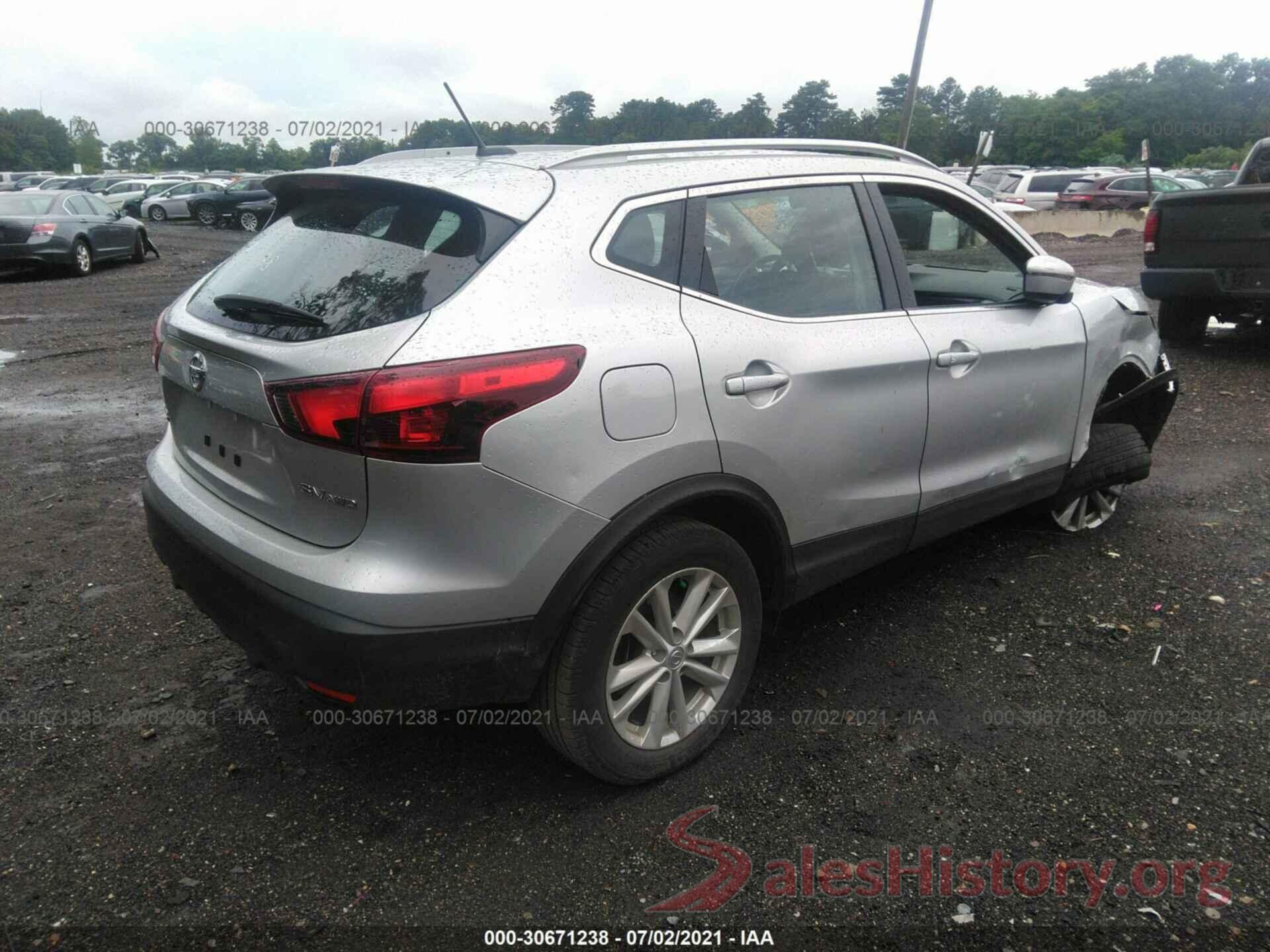 JN1BJ1CR5HW118062 2017 NISSAN ROGUE SPORT