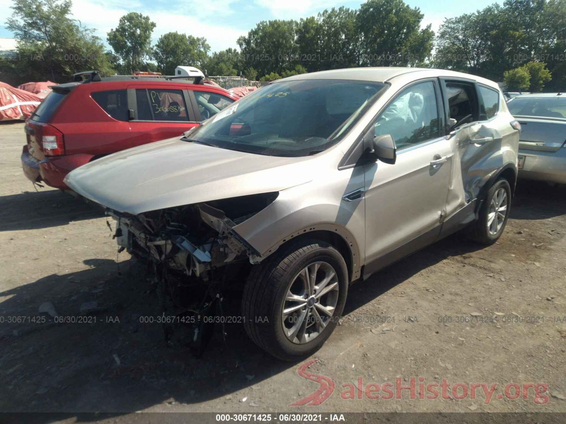 1FMCU0GD4HUA18270 2017 FORD ESCAPE