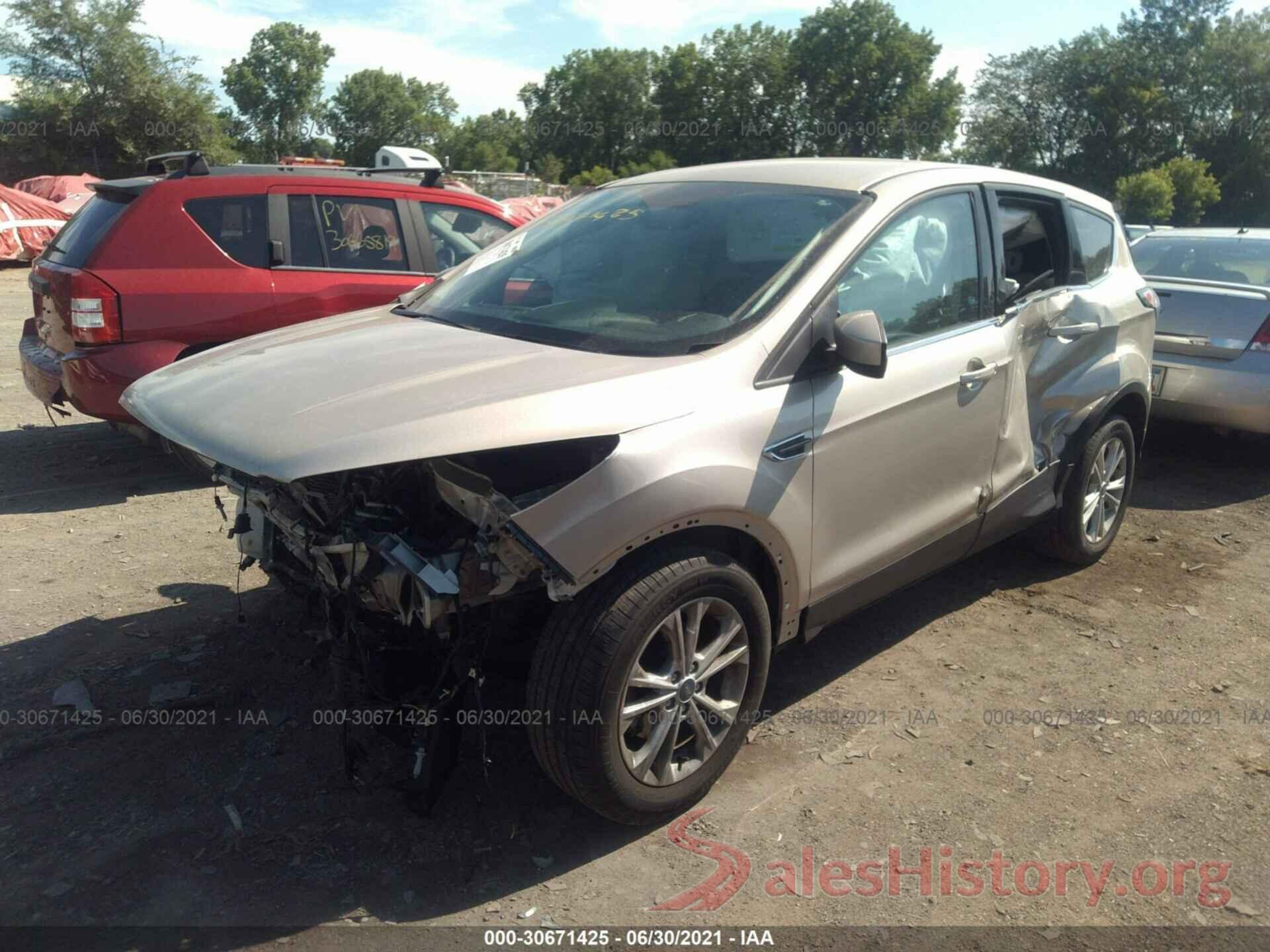 1FMCU0GD4HUA18270 2017 FORD ESCAPE