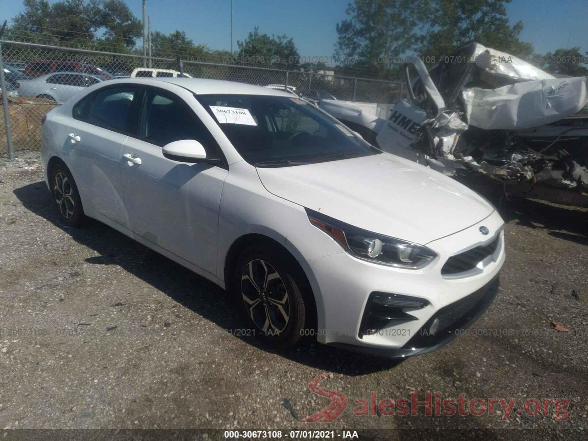 3KPF24AD5KE040310 2019 KIA FORTE