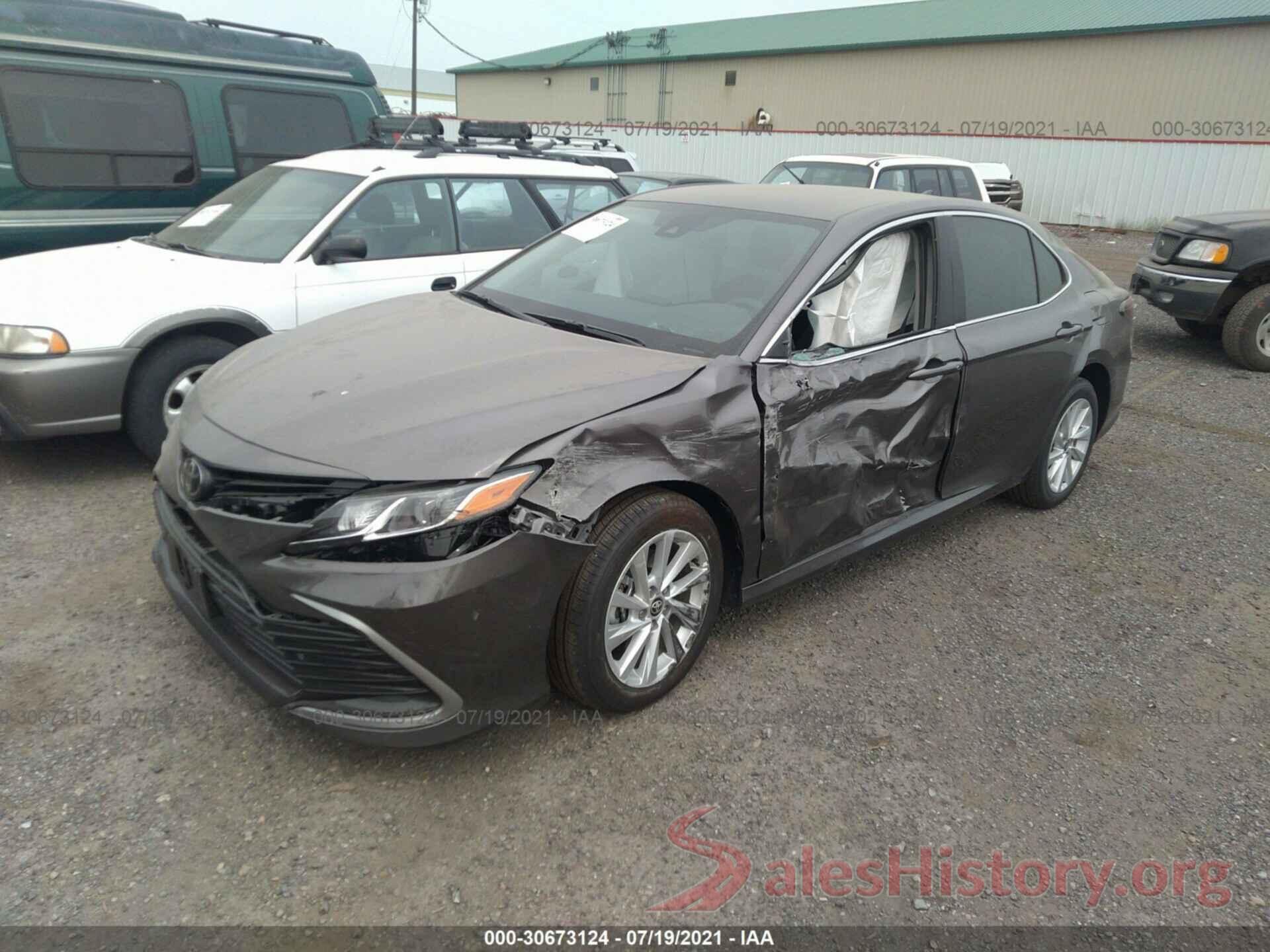 4T1C11BK2MU026172 2021 TOYOTA CAMRY