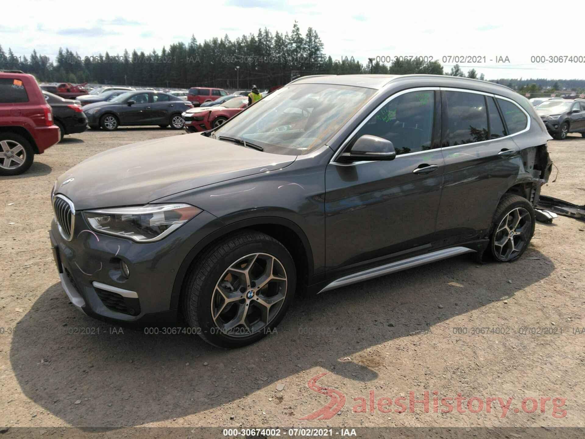 WBXHT3C39GP882985 2016 BMW X1