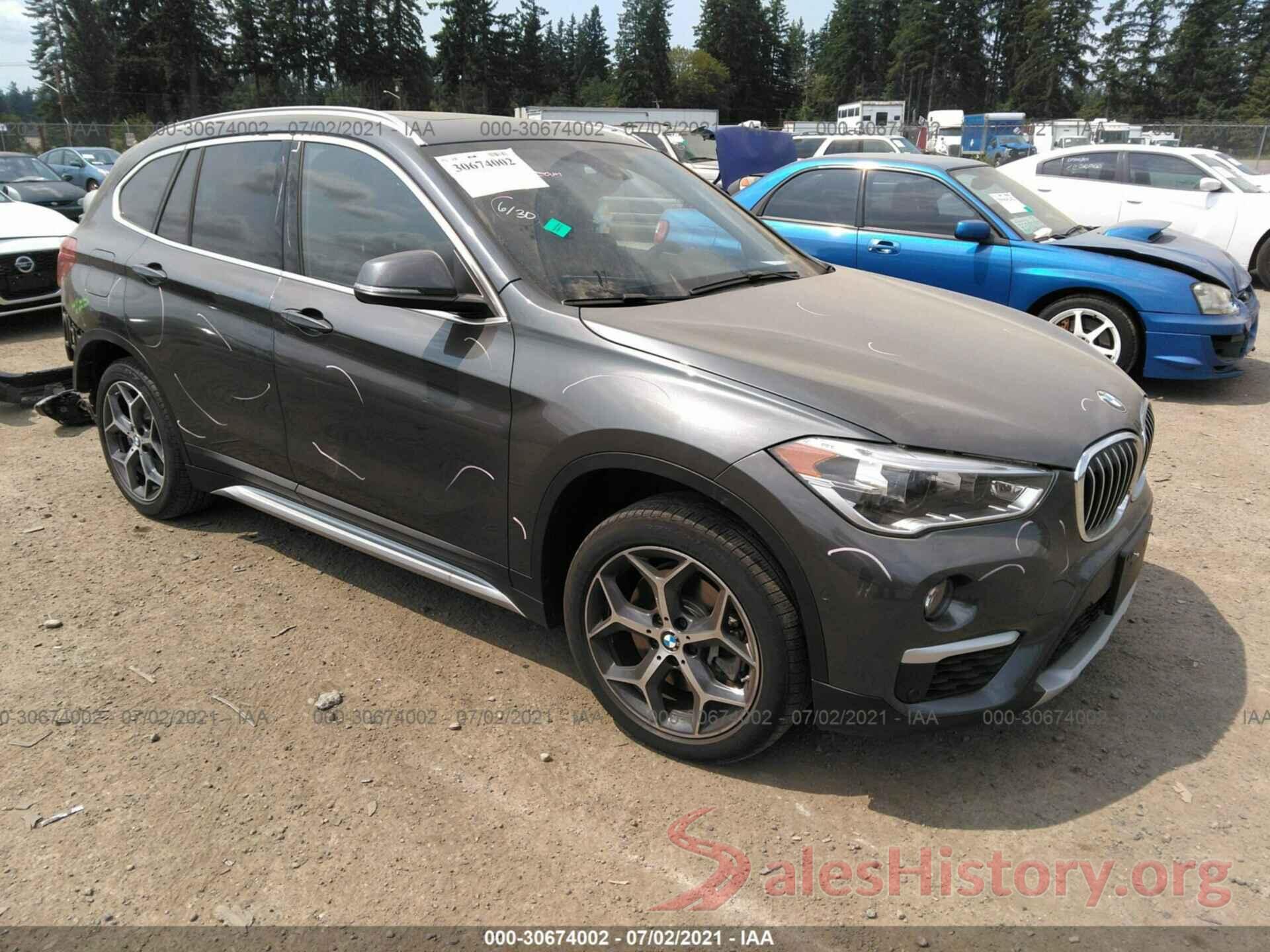 WBXHT3C39GP882985 2016 BMW X1