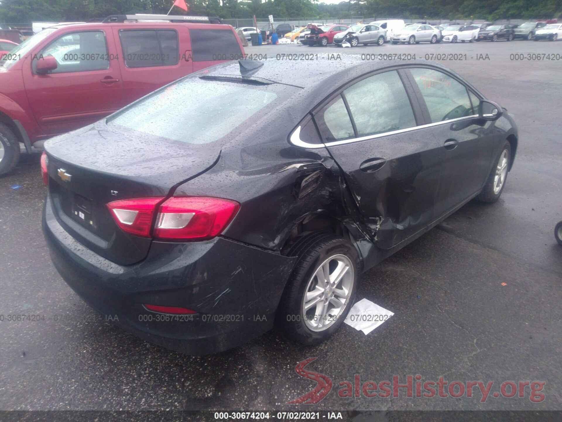 1G1BE5SM6J7165463 2018 CHEVROLET CRUZE