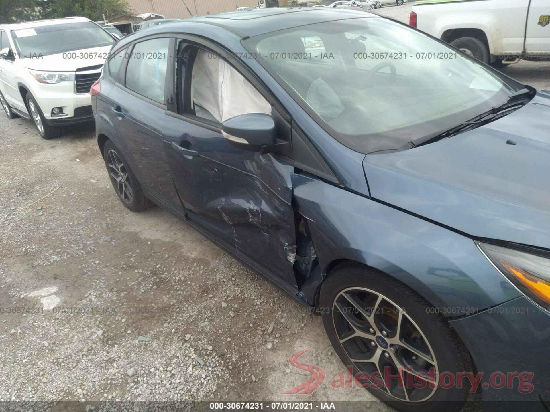 1FADP3M26JL222297 2018 FORD FOCUS