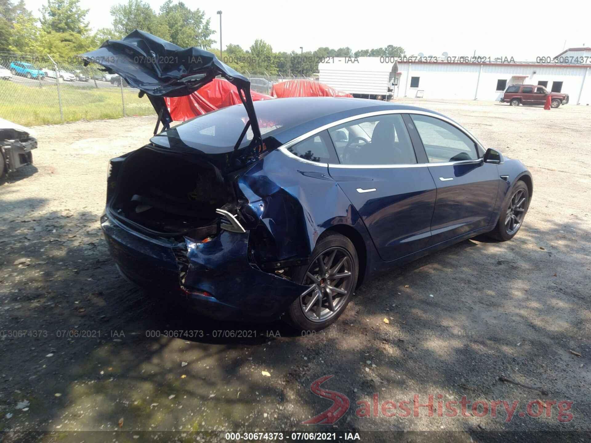 5YJ3E1EA7JF010551 2018 TESLA MODEL 3