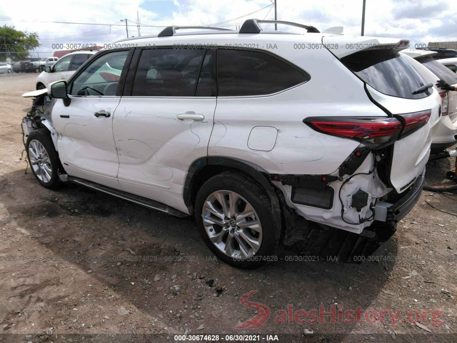 5TDDBRCH6MS025618 2021 TOYOTA HIGHLANDER