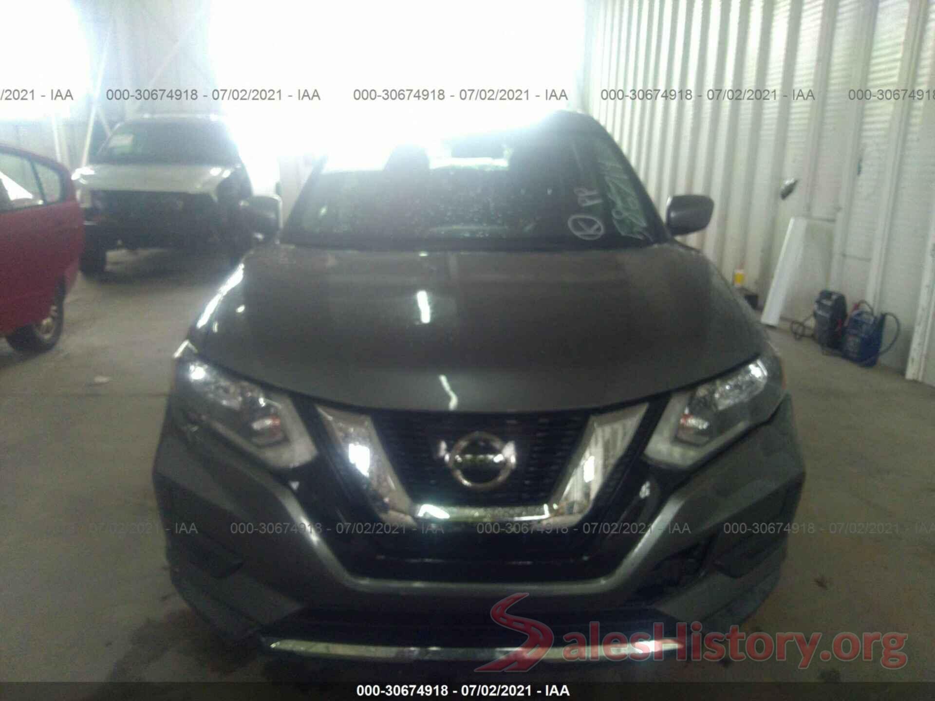 KNMAT2MT9HP586714 2017 NISSAN ROGUE