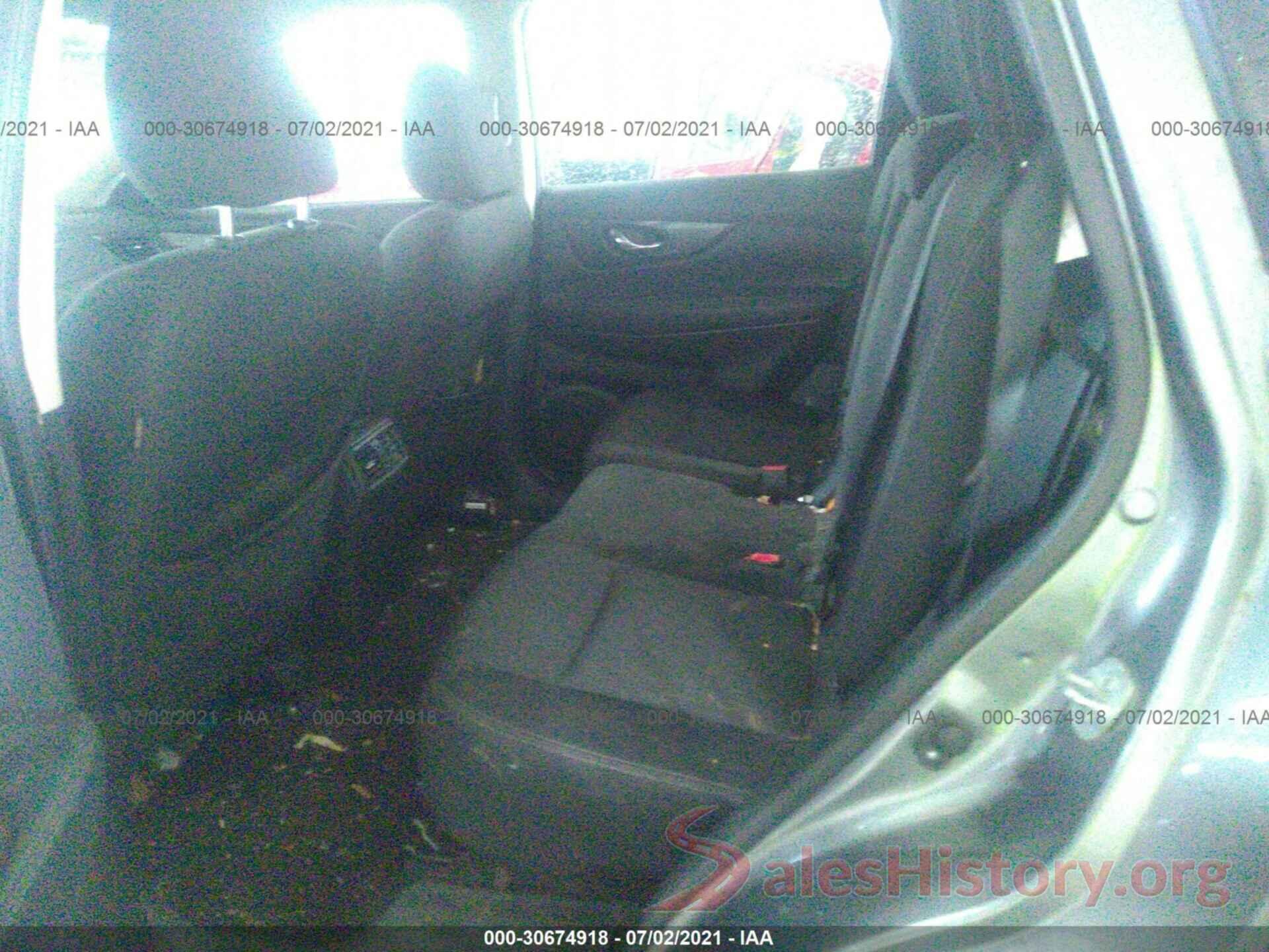 KNMAT2MT9HP586714 2017 NISSAN ROGUE