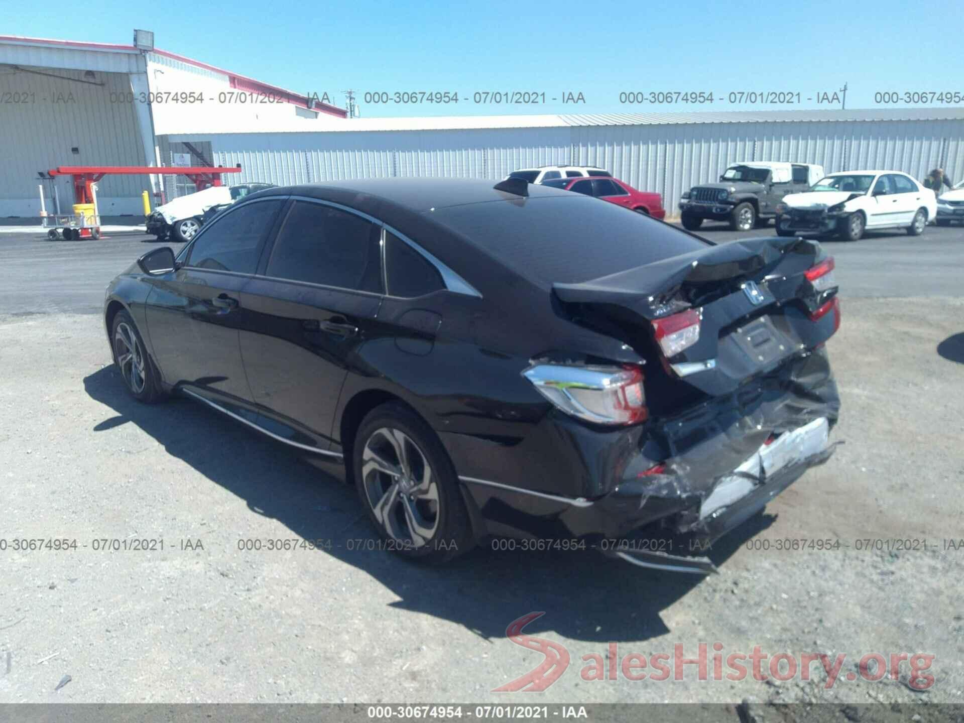 1HGCV1F40JA054815 2018 HONDA ACCORD SEDAN