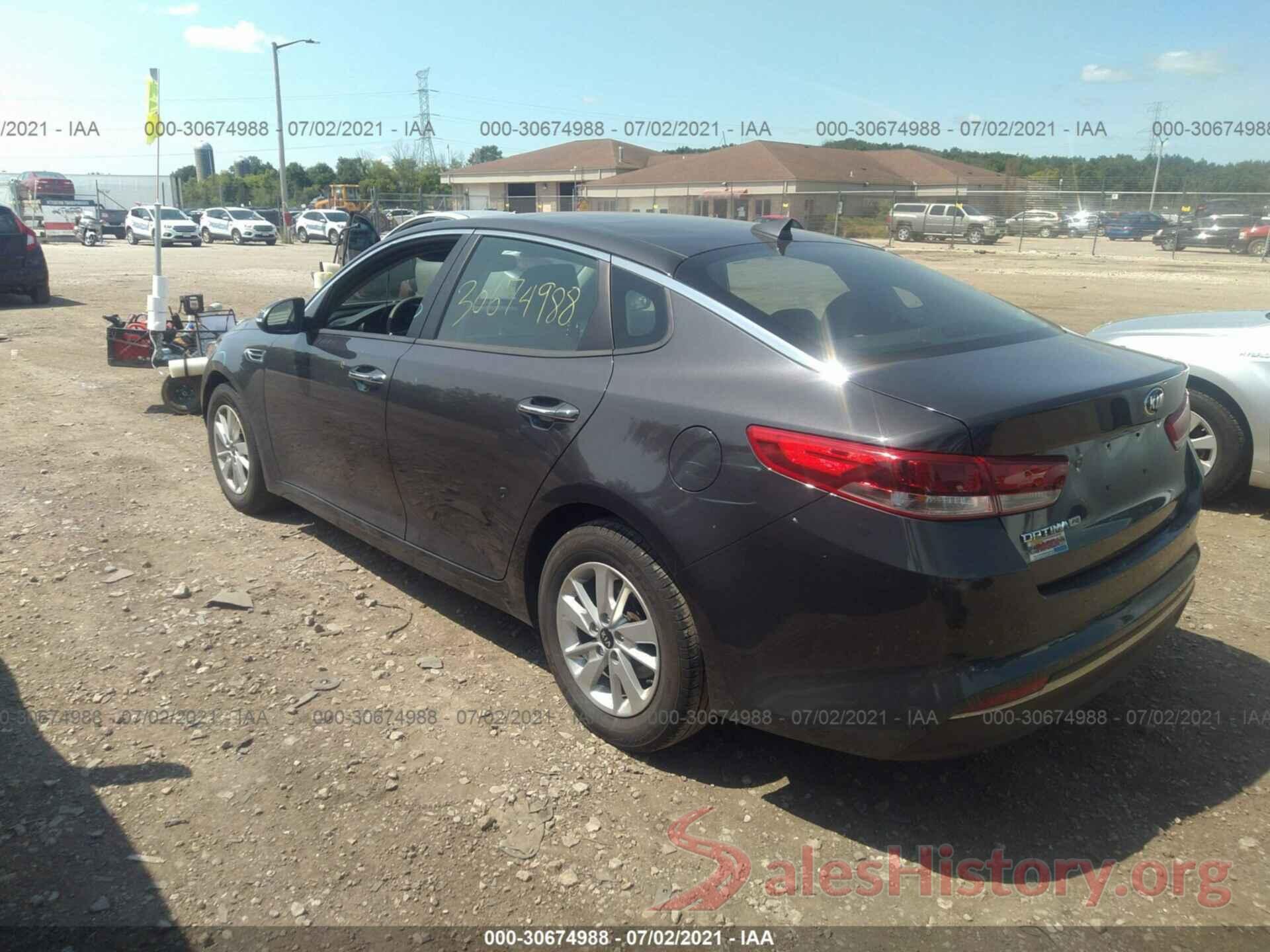 KNAGT4L36J5233112 2018 KIA OPTIMA