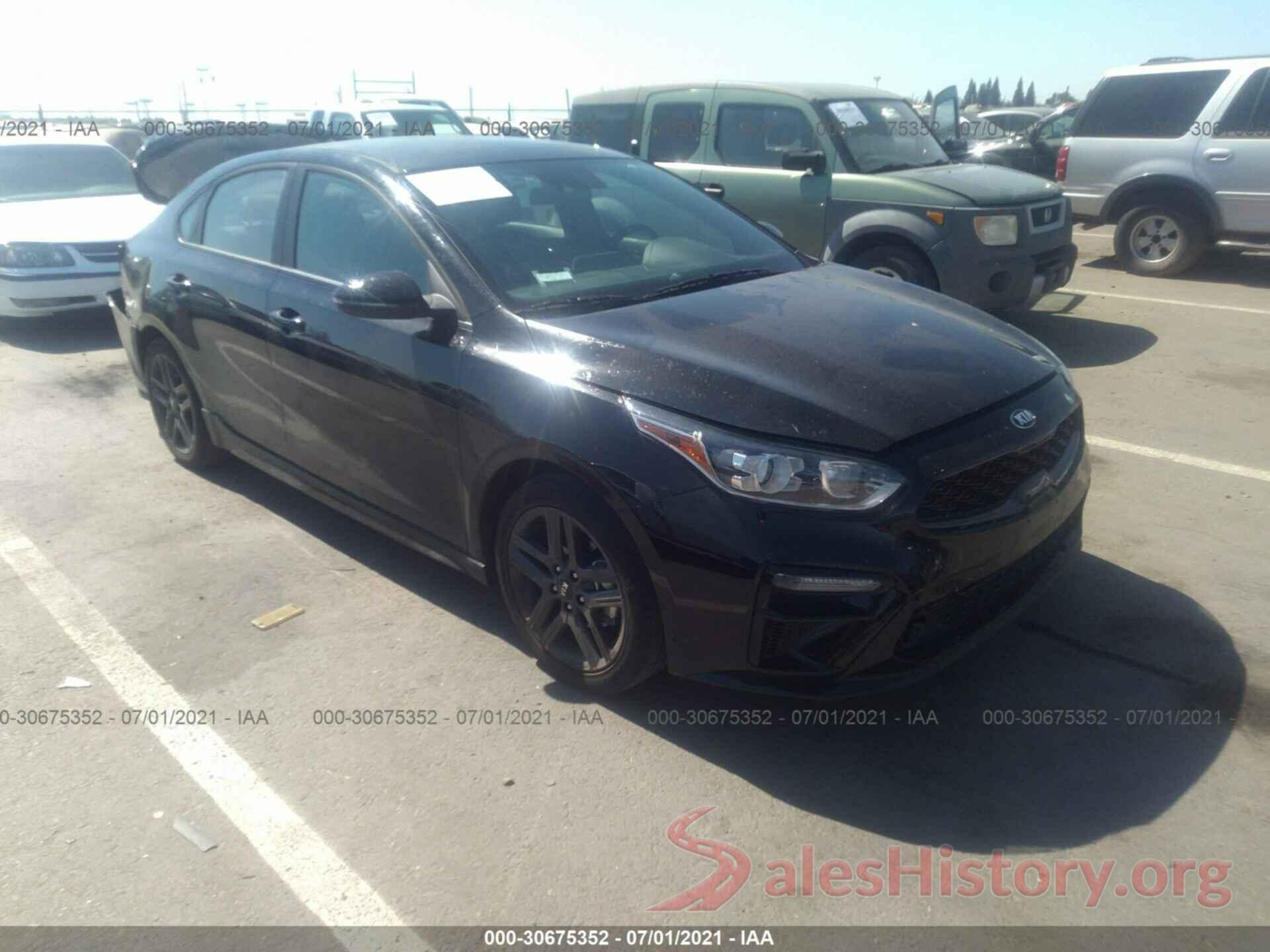 3KPF34AD8ME277079 2021 KIA FORTE