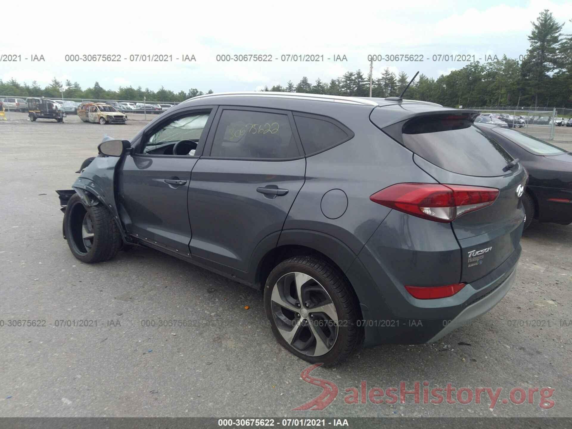 KM8J3CA21HU461561 2017 HYUNDAI TUCSON