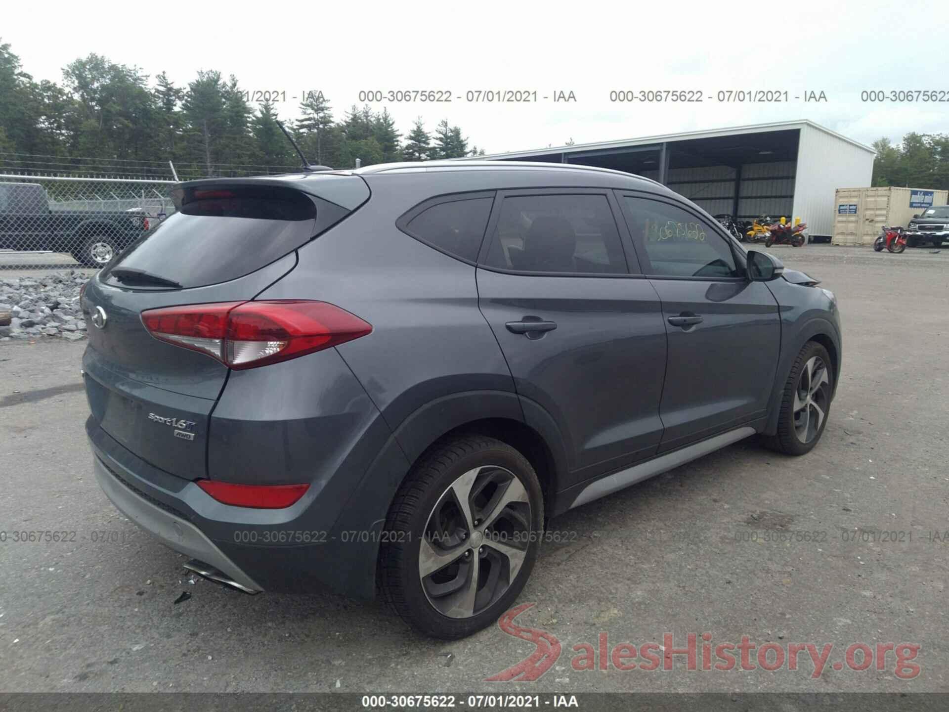 KM8J3CA21HU461561 2017 HYUNDAI TUCSON