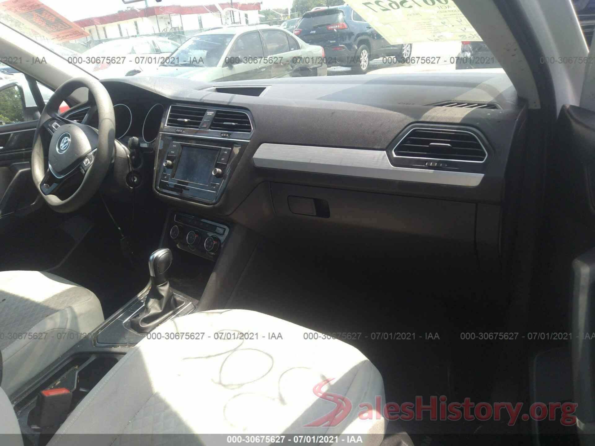 3VV1B7AX3JM083538 2018 VOLKSWAGEN TIGUAN