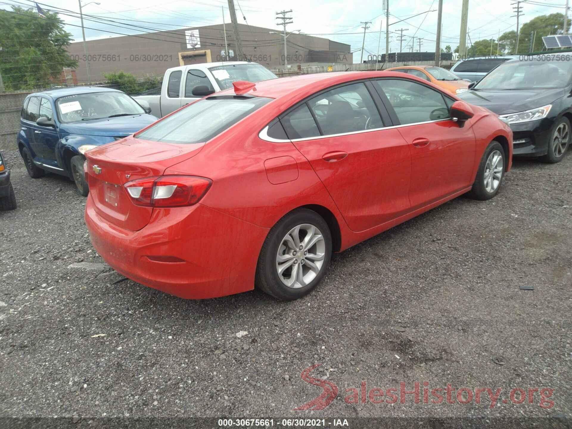 1G1BE5SM0K7125221 2019 CHEVROLET CRUZE