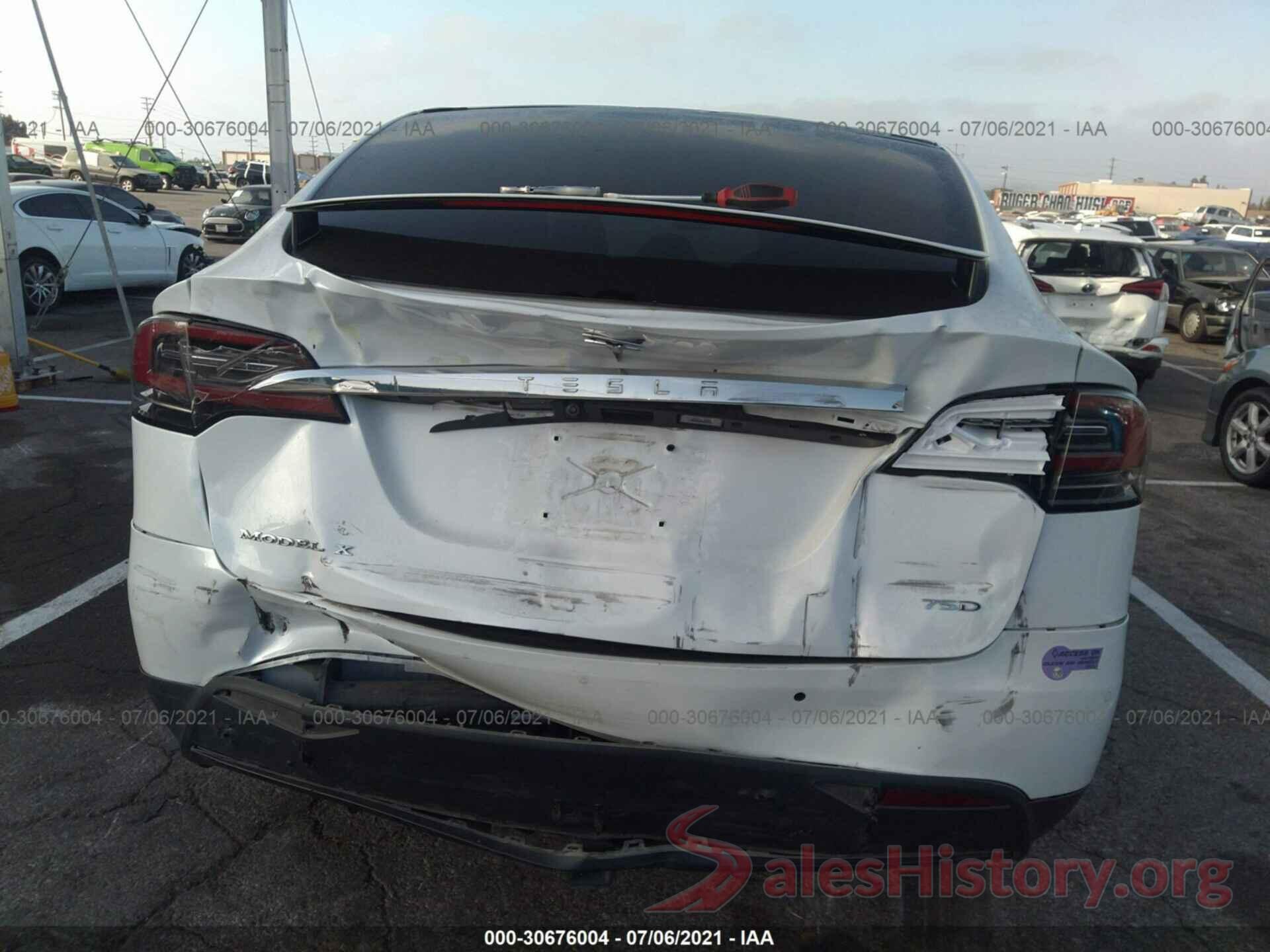 5YJXCAE26JF120300 2018 TESLA MODEL X