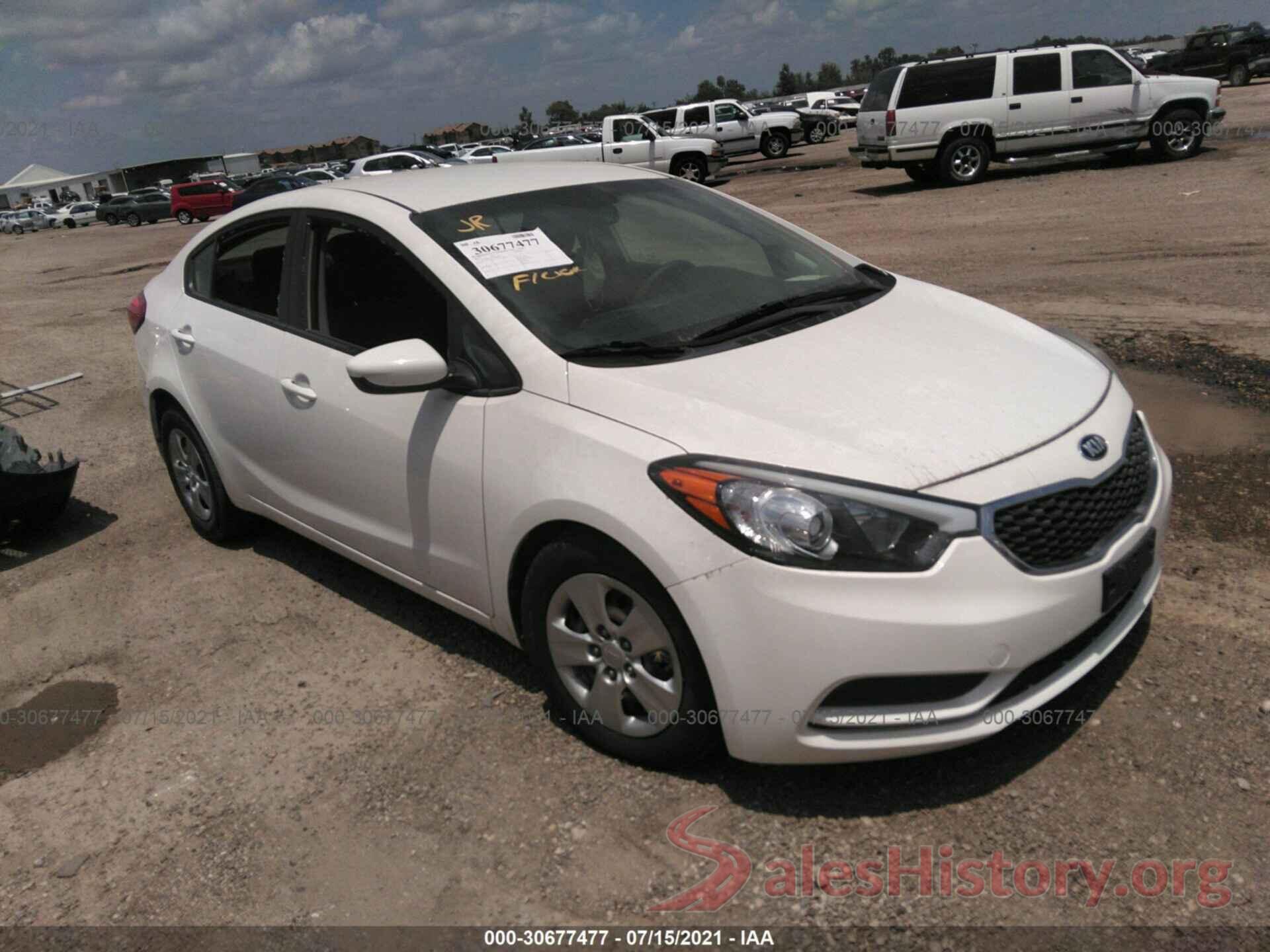 KNAFK4A60G5608447 2016 KIA FORTE