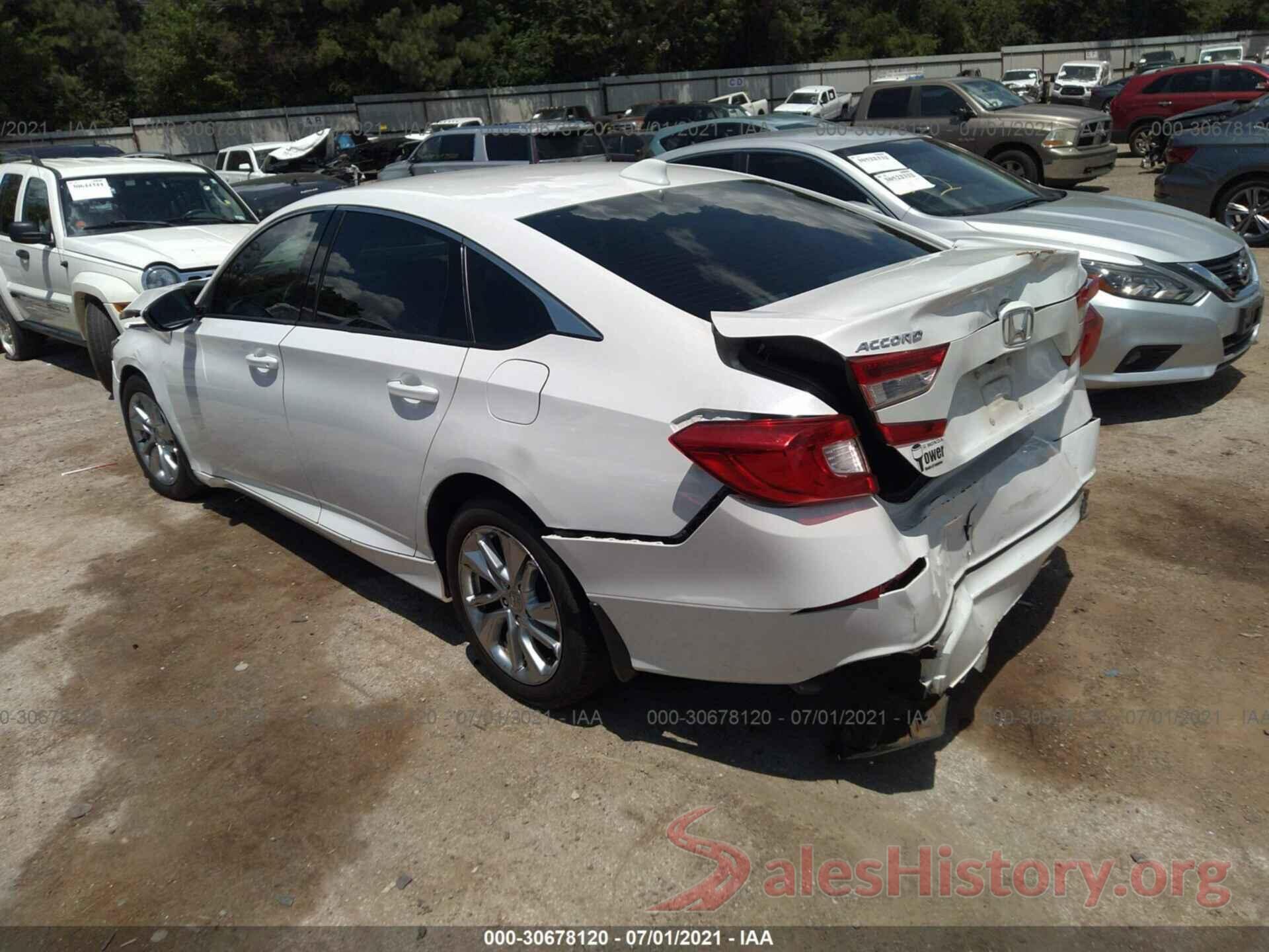 1HGCV1F19JA134734 2018 HONDA ACCORD SEDAN