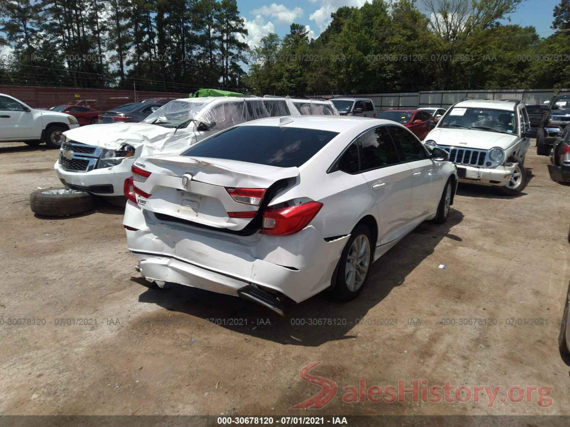 1HGCV1F19JA134734 2018 HONDA ACCORD SEDAN