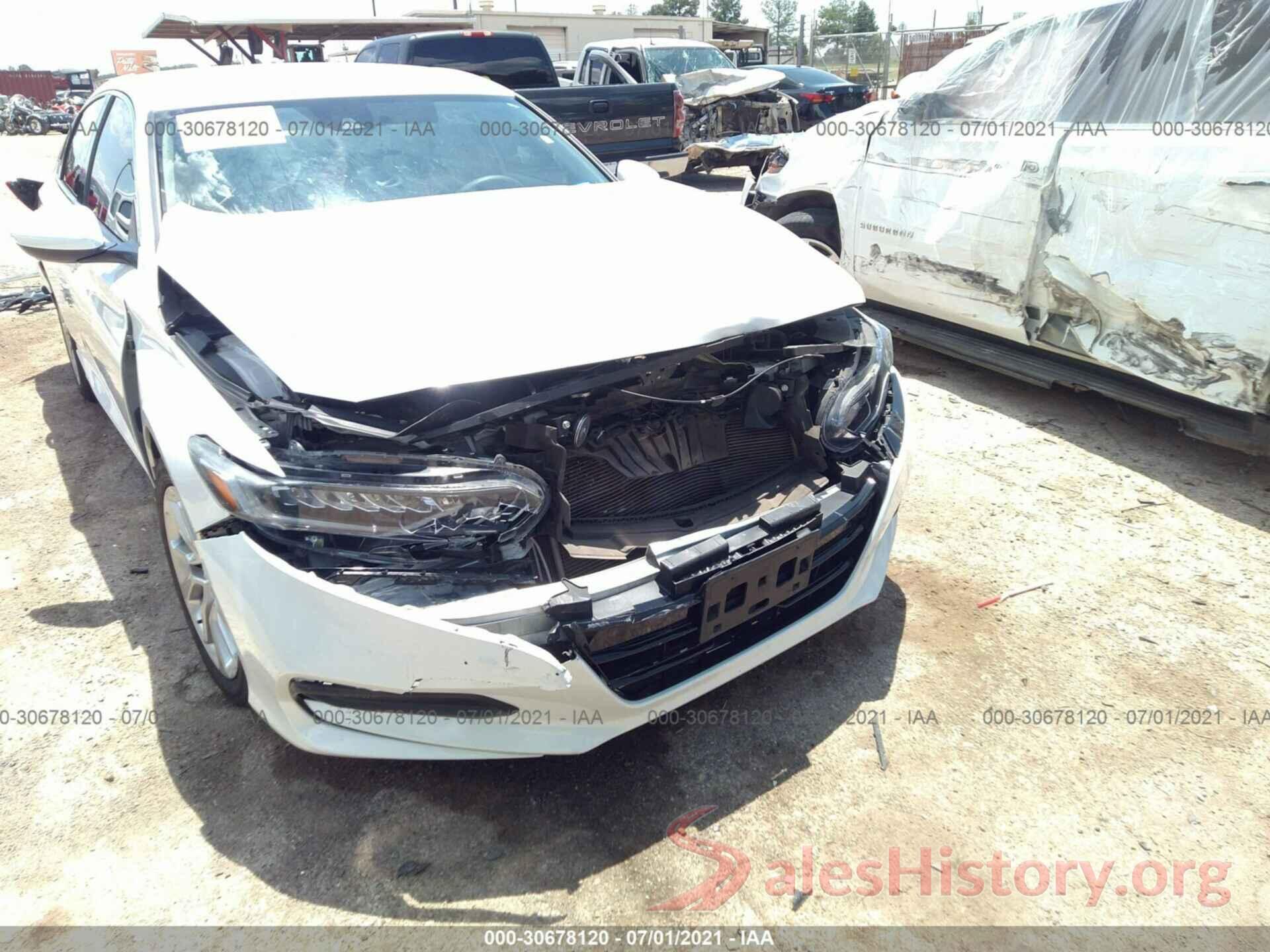 1HGCV1F19JA134734 2018 HONDA ACCORD SEDAN