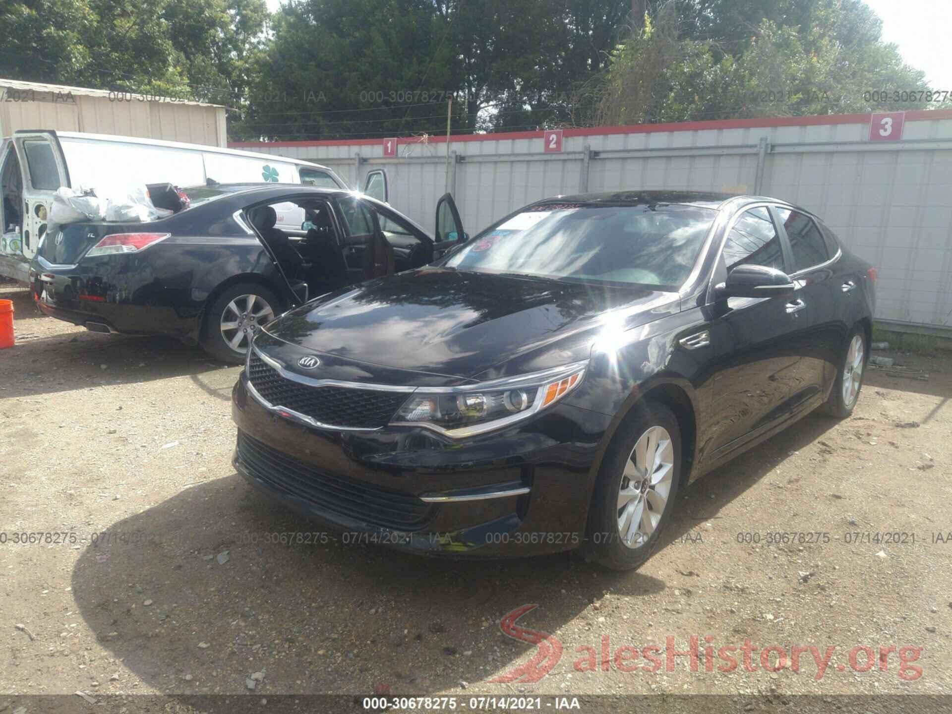 5XXGT4L38HG122263 2017 KIA OPTIMA