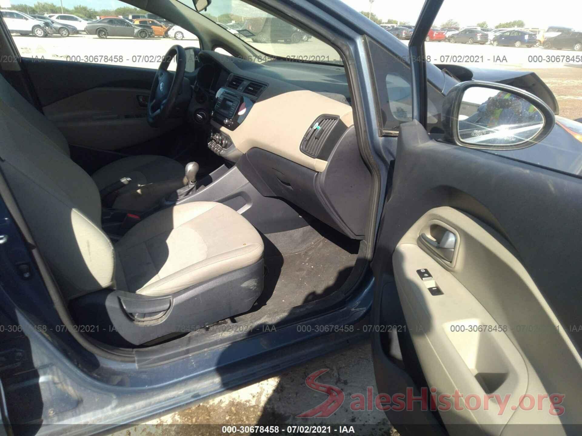 KNADM4A38G6604583 2016 KIA RIO