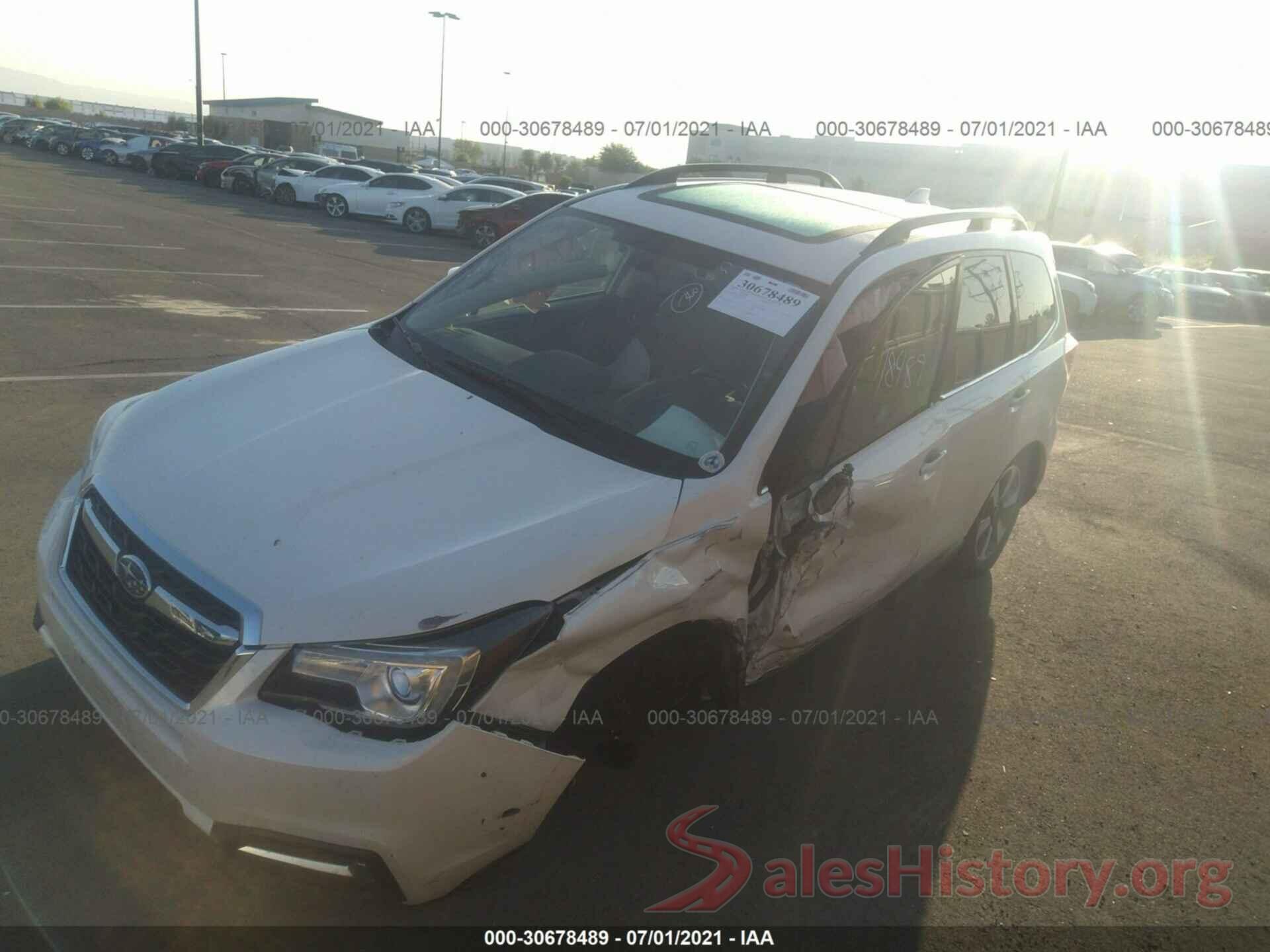 JF2SJARC1JH544956 2018 SUBARU FORESTER