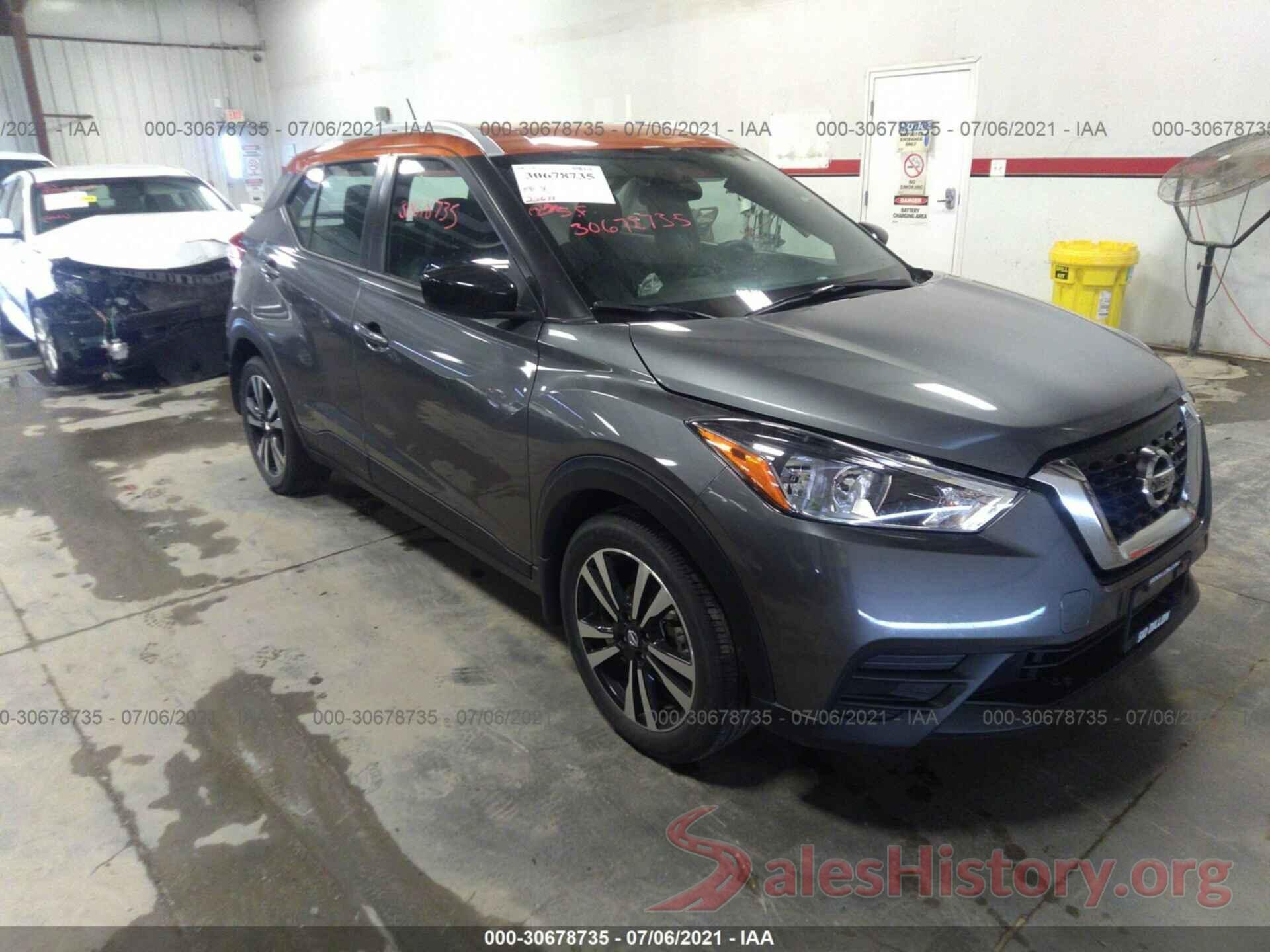 3N1CP5CU2JL518672 2018 NISSAN KICKS