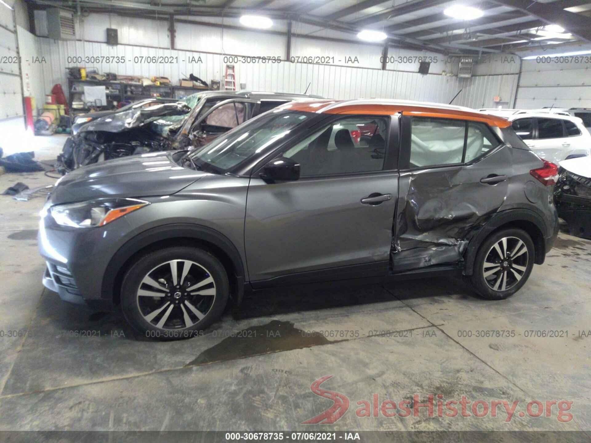 3N1CP5CU2JL518672 2018 NISSAN KICKS