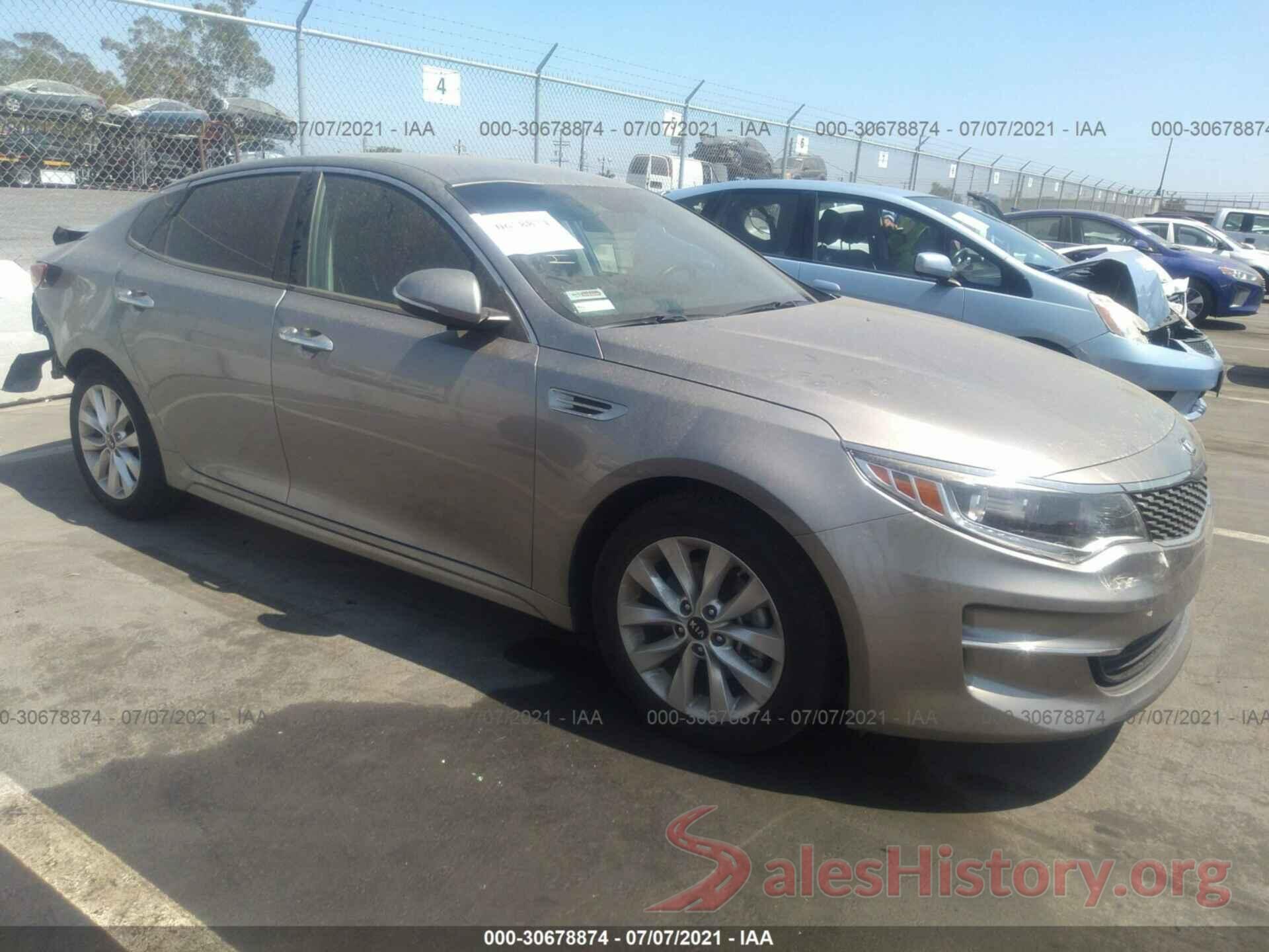 5XXGU4L39JG182765 2018 KIA OPTIMA