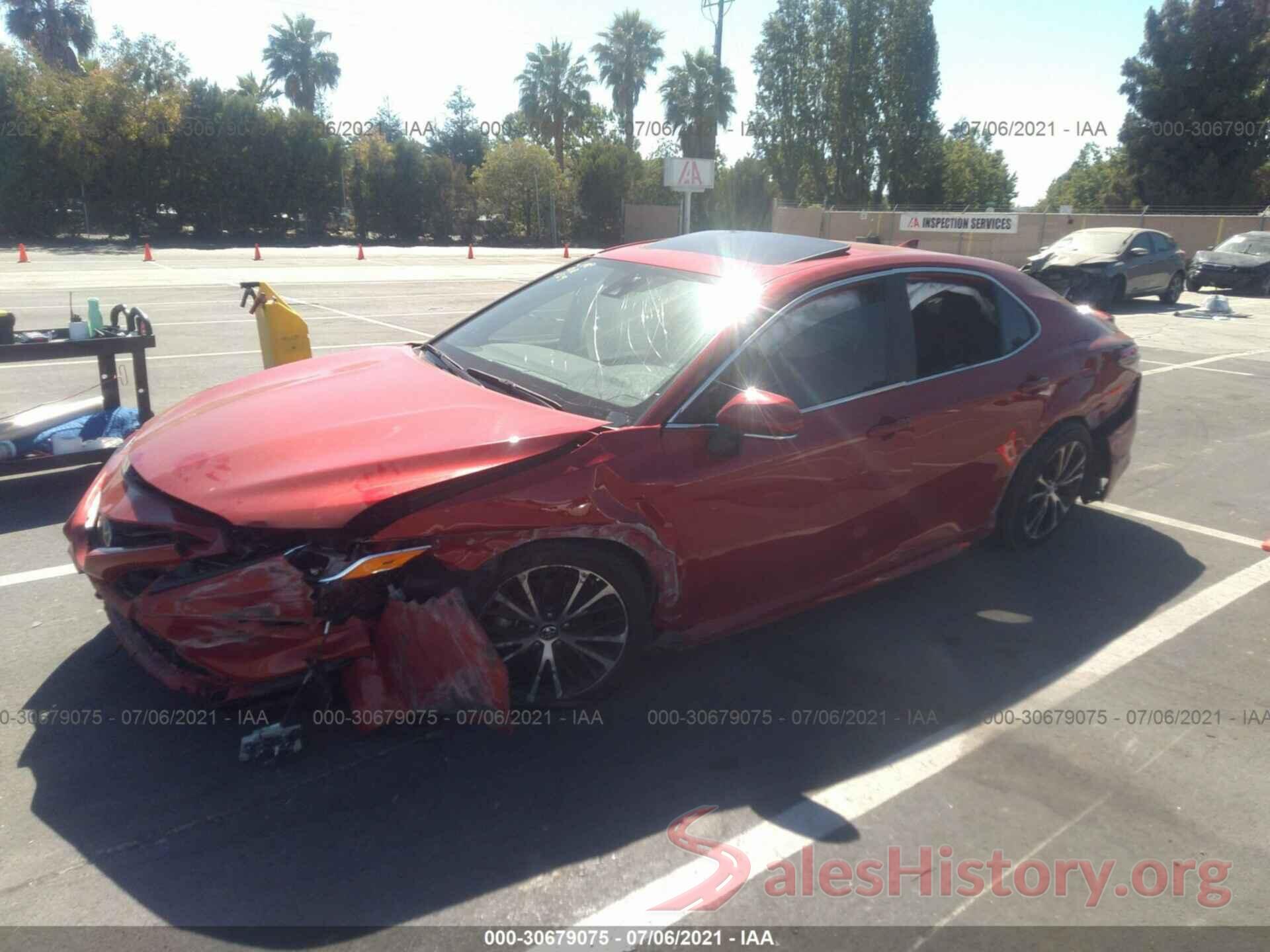 4T1B11HK3KU262569 2019 TOYOTA CAMRY