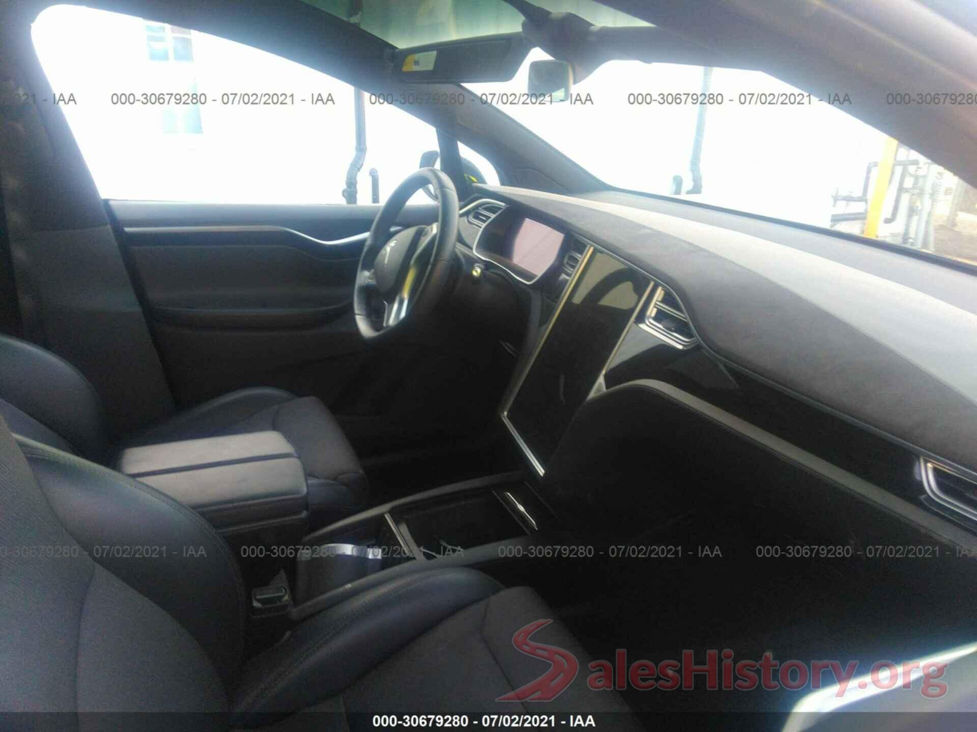 5YJXCAE41HF035523 2017 TESLA MODEL X