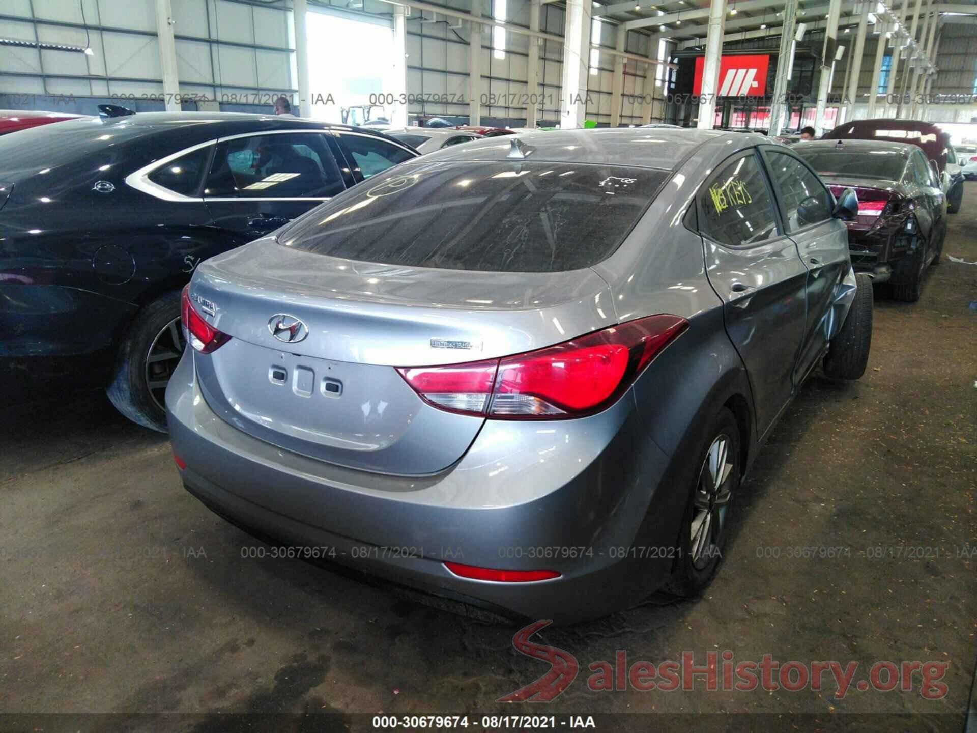 000DH4AE0GU477585 2016 HYUNDAI ELANTRA