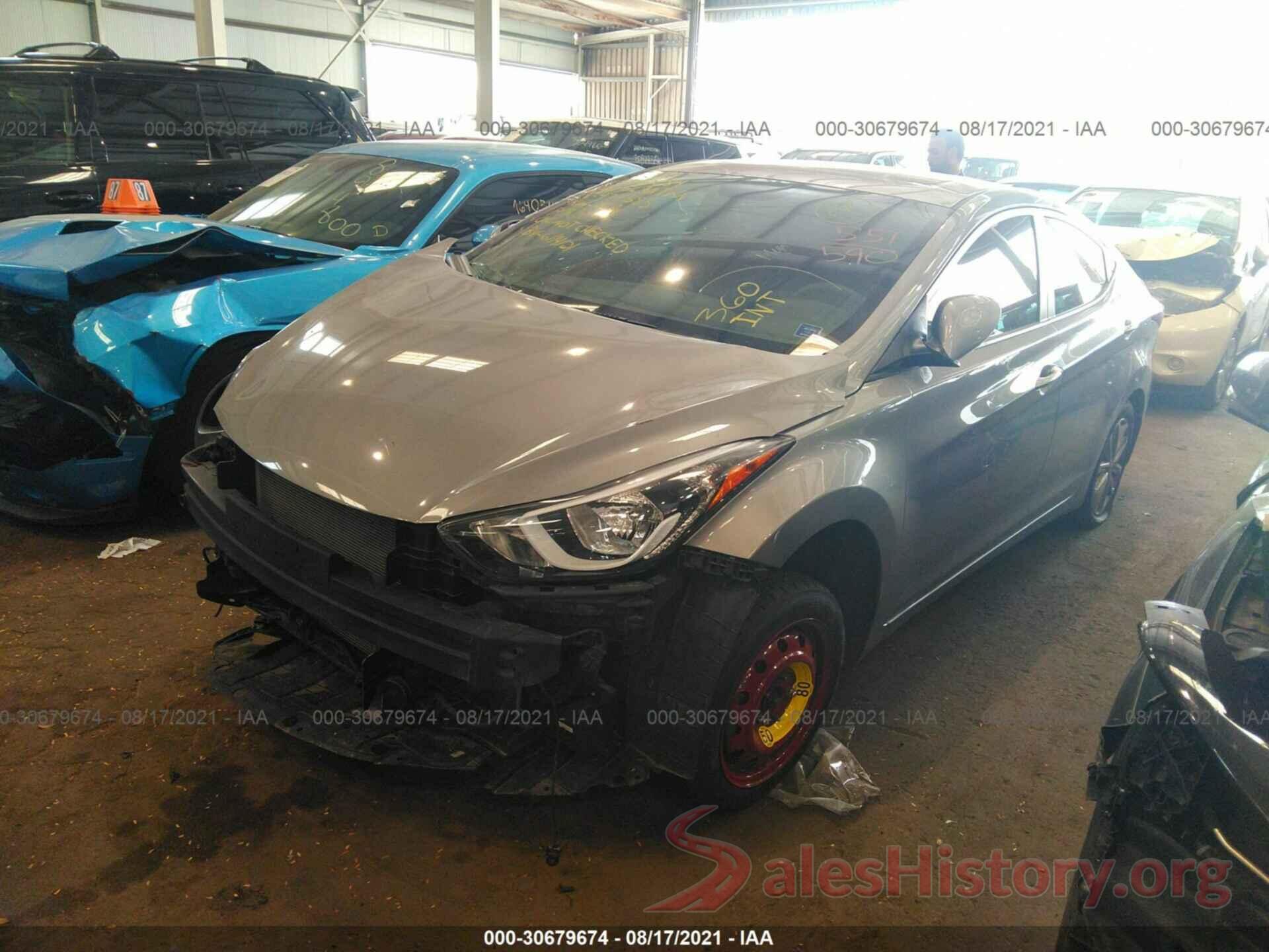 000DH4AE0GU477585 2016 HYUNDAI ELANTRA