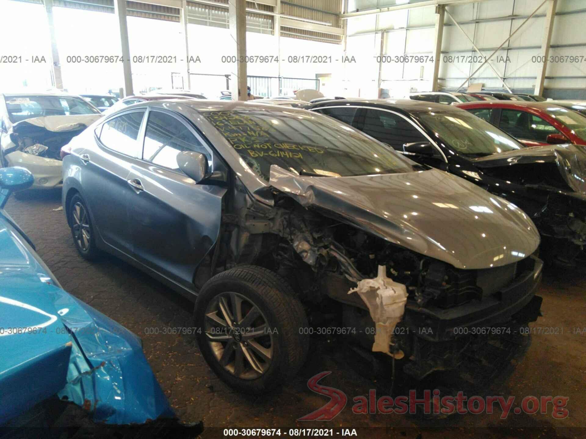 000DH4AE0GU477585 2016 HYUNDAI ELANTRA