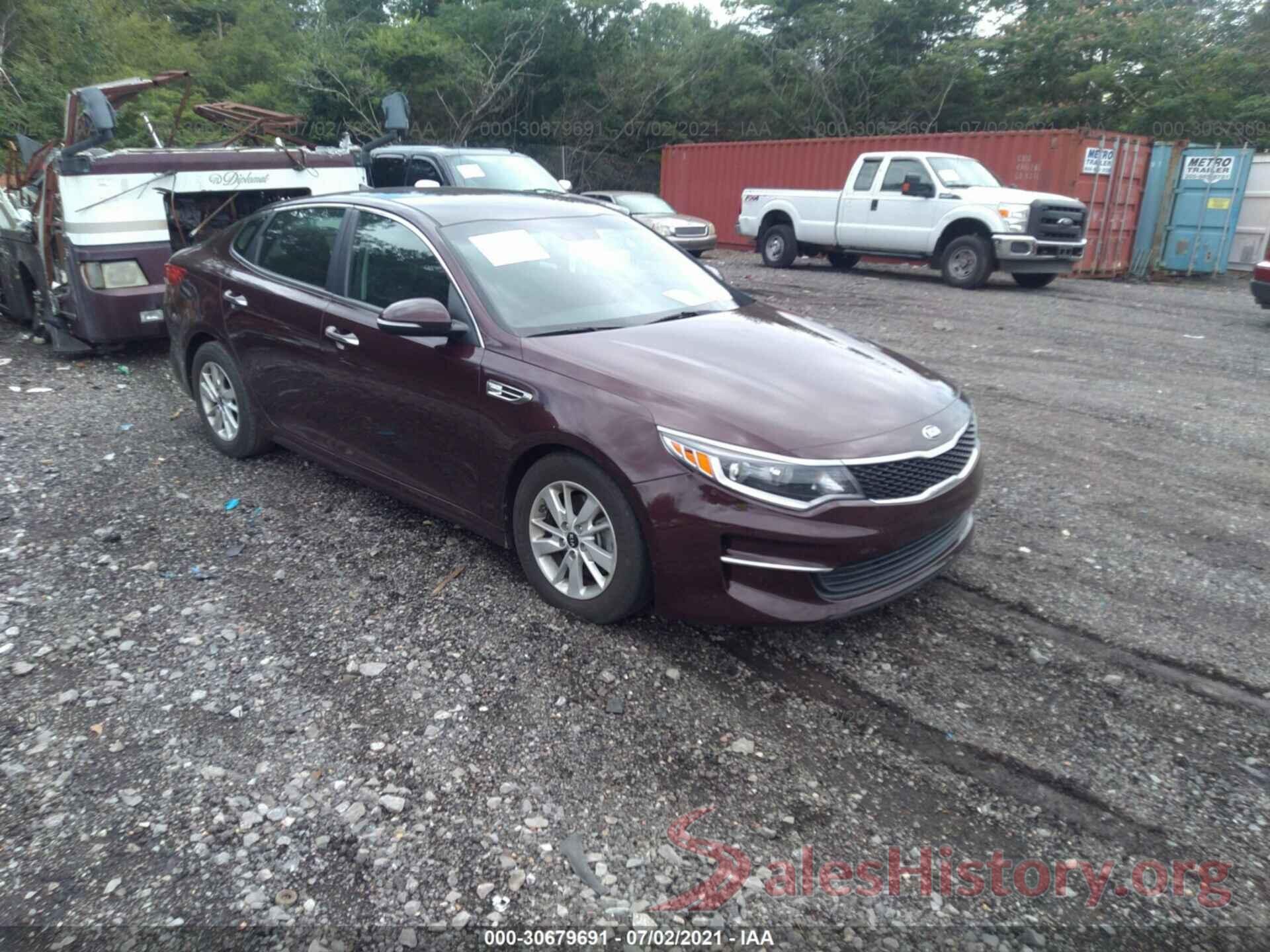 5XXGT4L35HG165846 2017 KIA OPTIMA