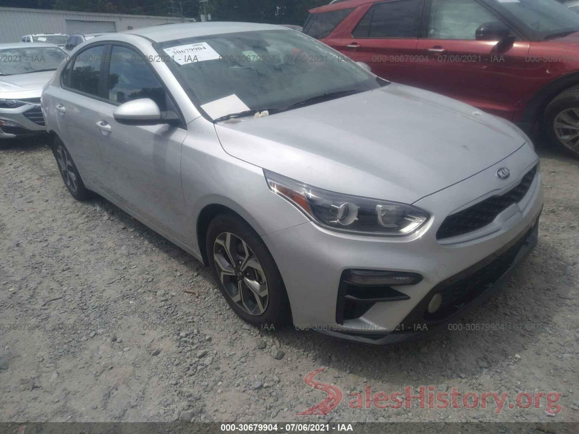 3KPF24ADXME306469 2021 KIA FORTE