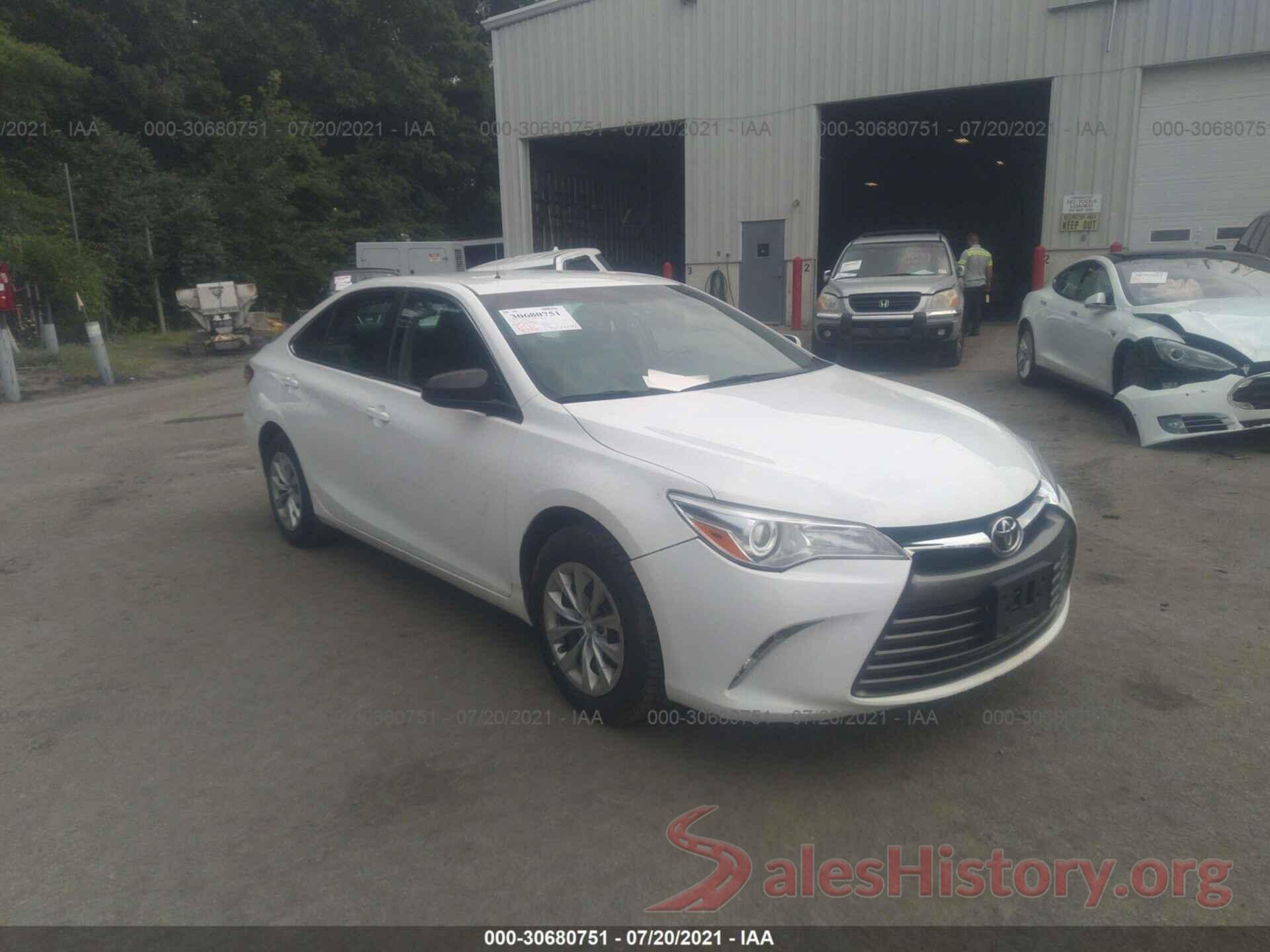 4T1BF1FK5HU449440 2017 TOYOTA CAMRY