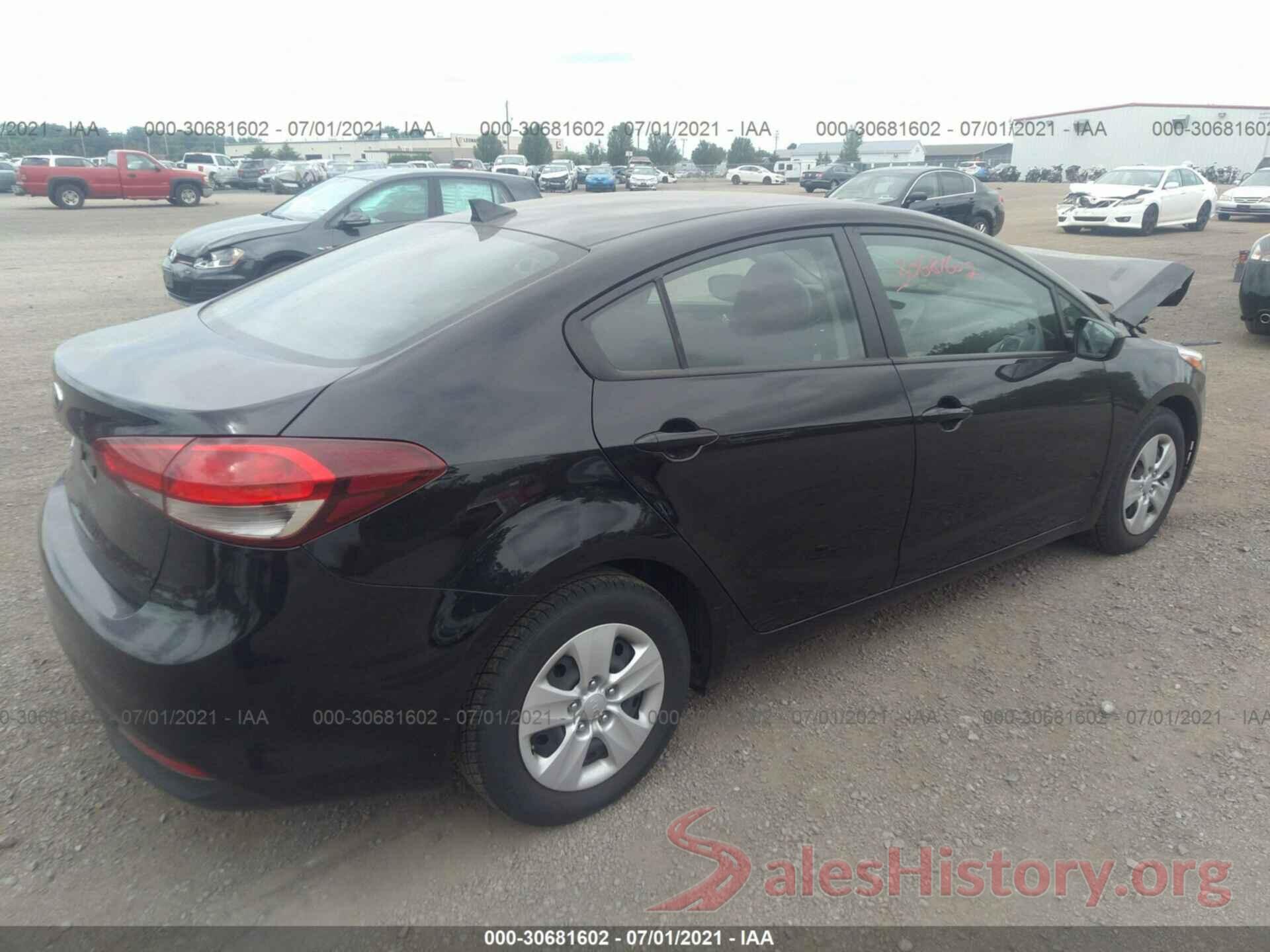 3KPFK4A76JE238614 2018 KIA FORTE