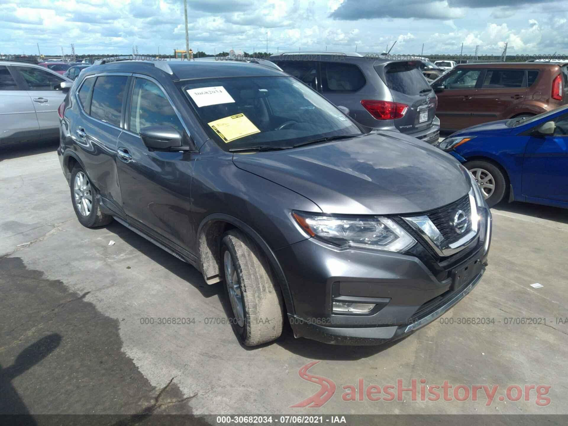 KNMAT2MV9HP515112 2017 NISSAN ROGUE